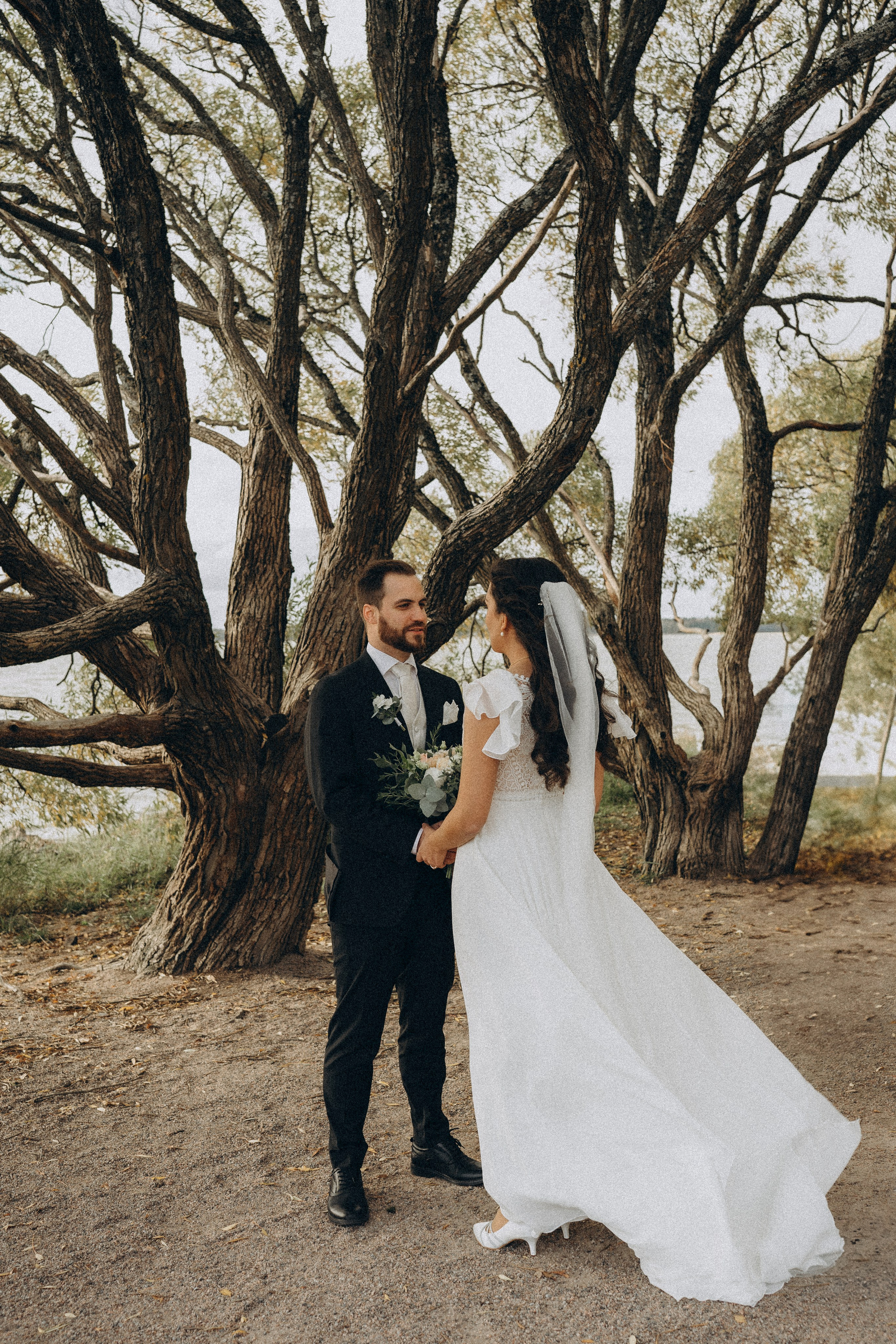 W&S. Wedding and portrait photographer in Helsinki Vickan O