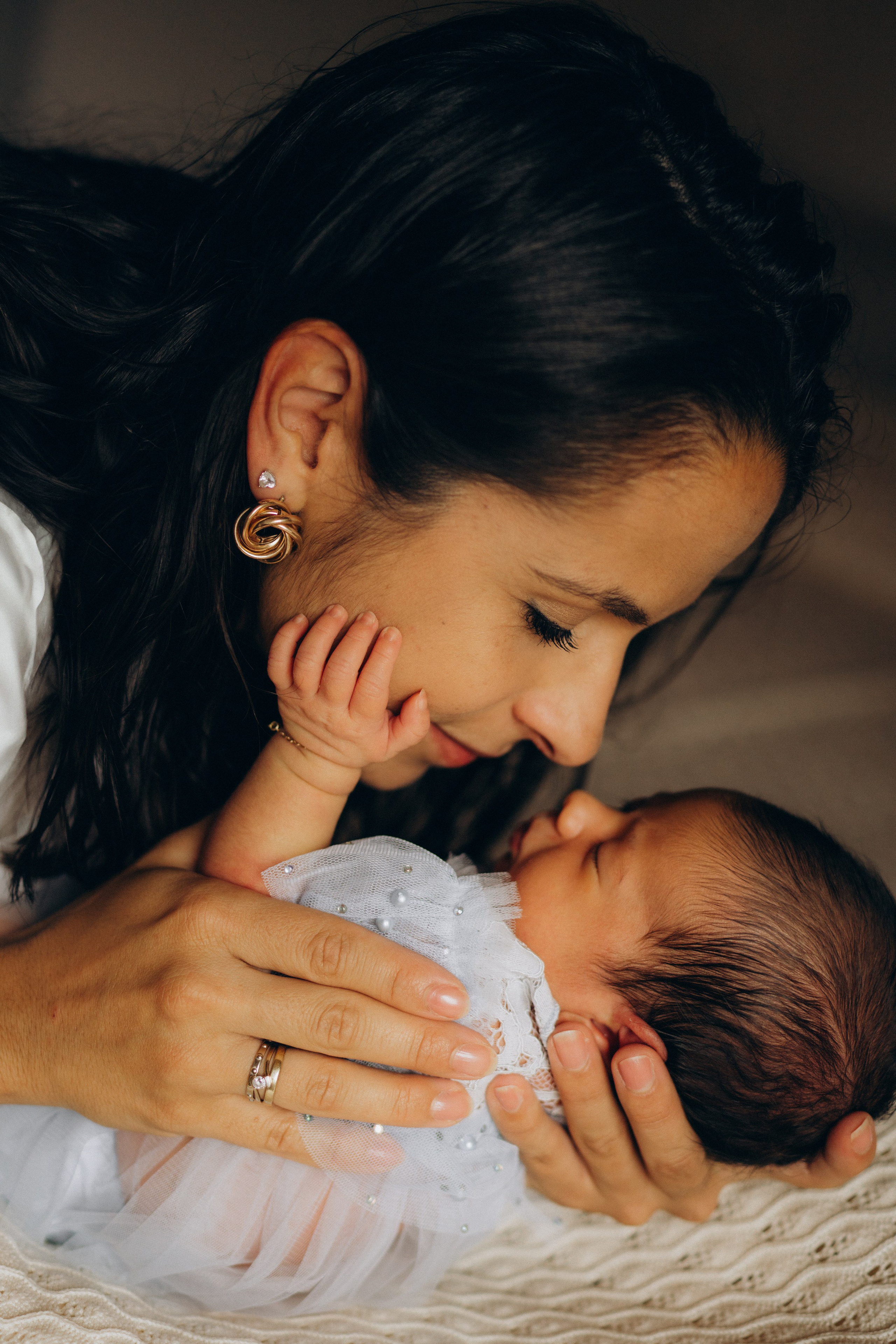Newborn Home. Katerina Sellitti - Newborn Fotografin aus Bern. Schweiz