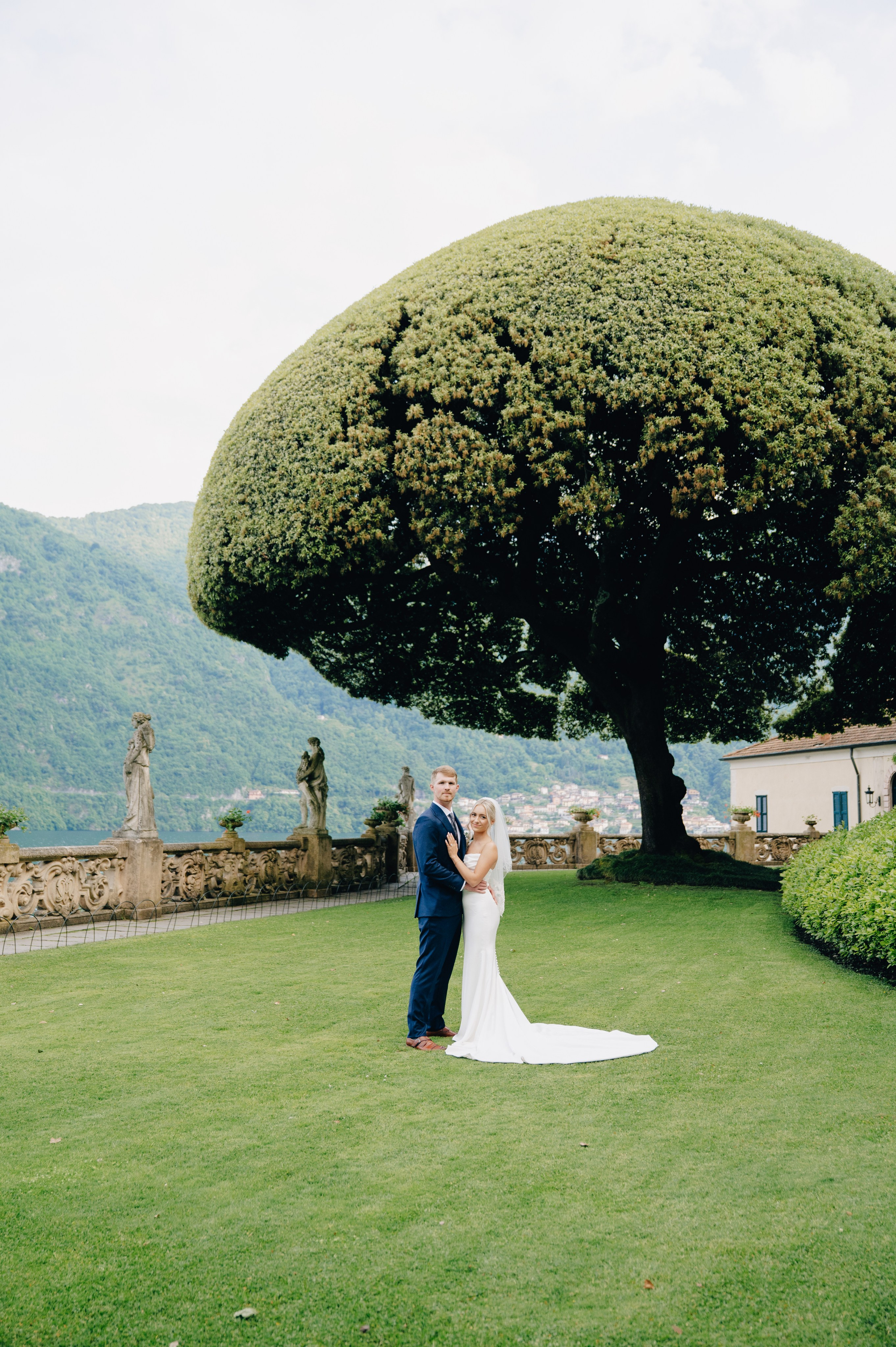 Lake Como. Lake Como Photographer — Proposal | Wedding | Elopement