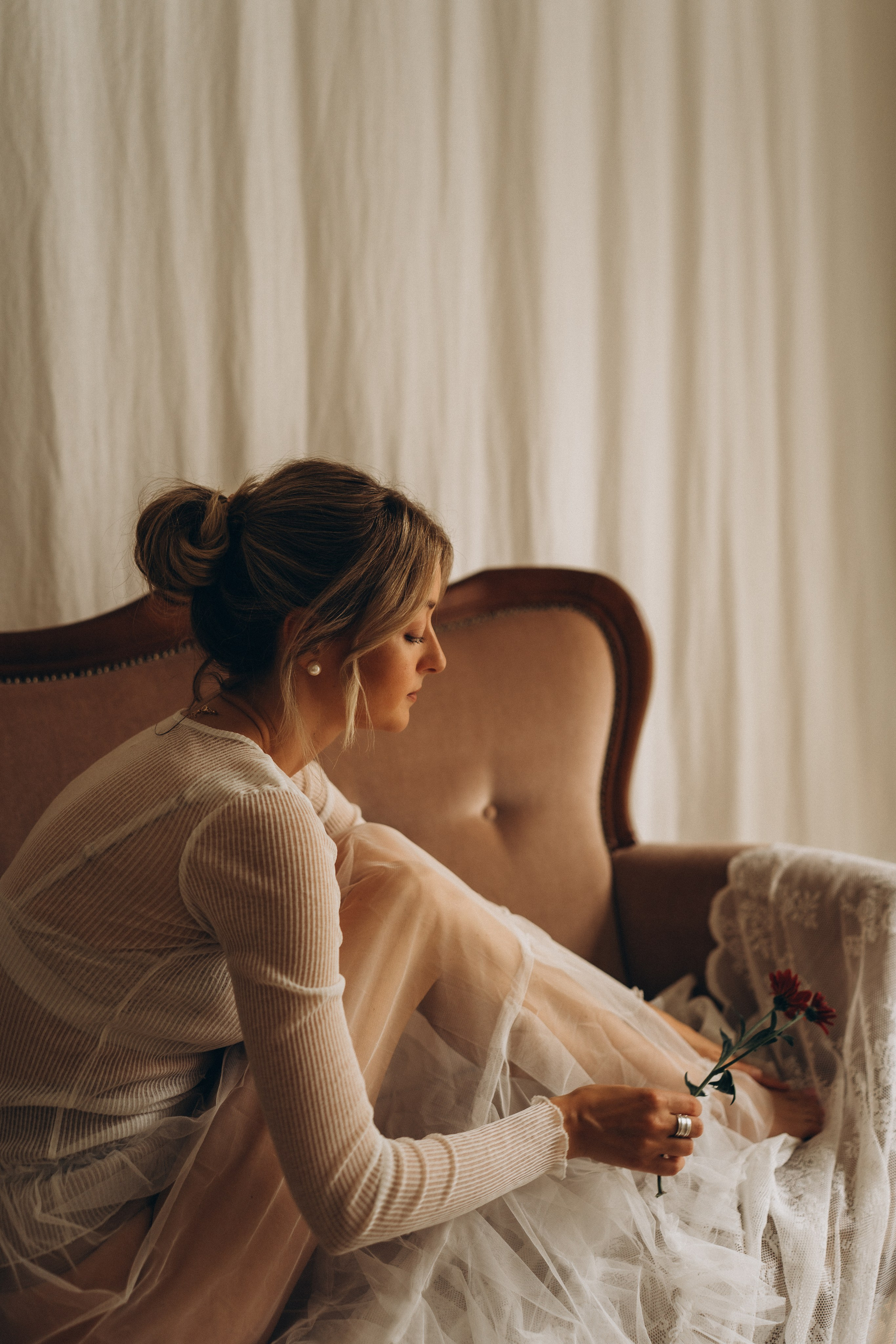 Olga. Wedding and portrait photographer in Helsinki Vickan O