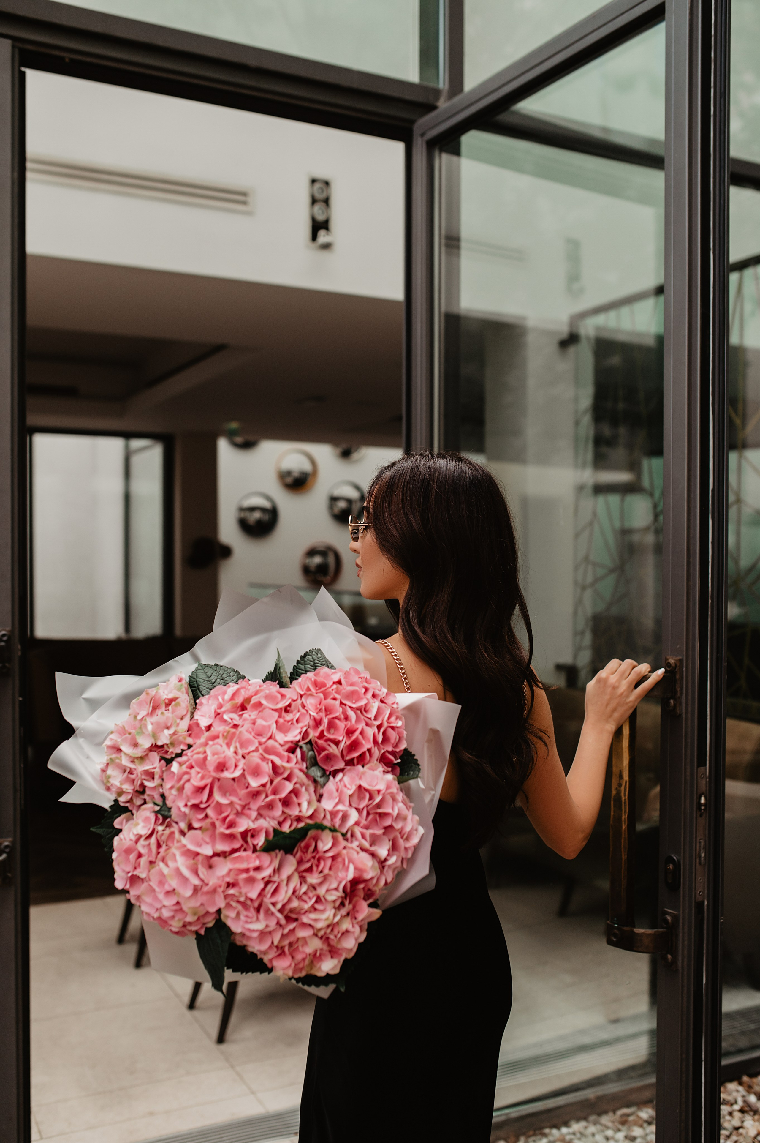 Nairi&ari. ANNA-MARIA PHOTO CONTENT CREATOR — fotograf, estét, umělec a vizuální expert na Instagram v Praze