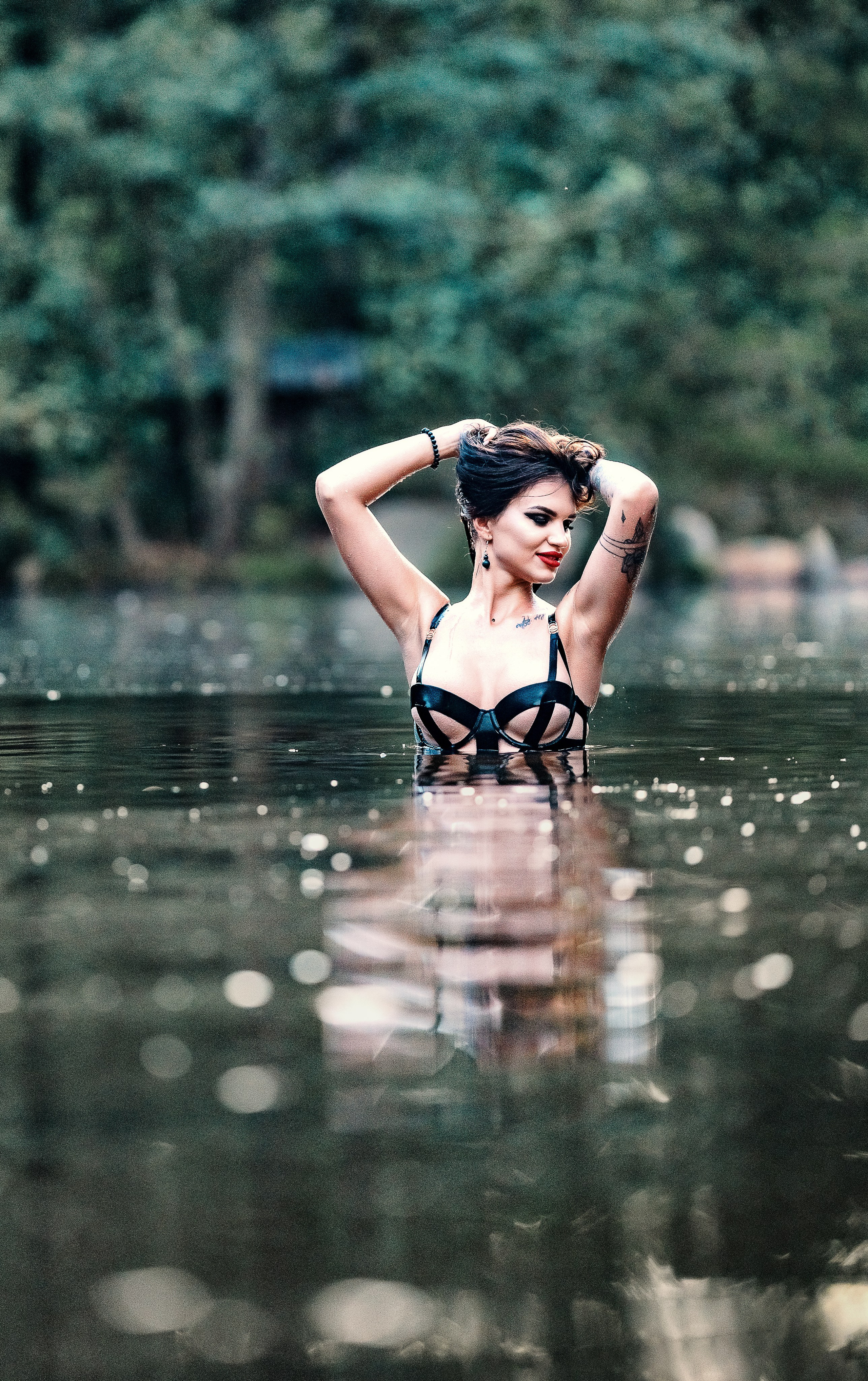 Witch at the lake. Family, Lifestyle and Portrait photograher in Trier, Germany