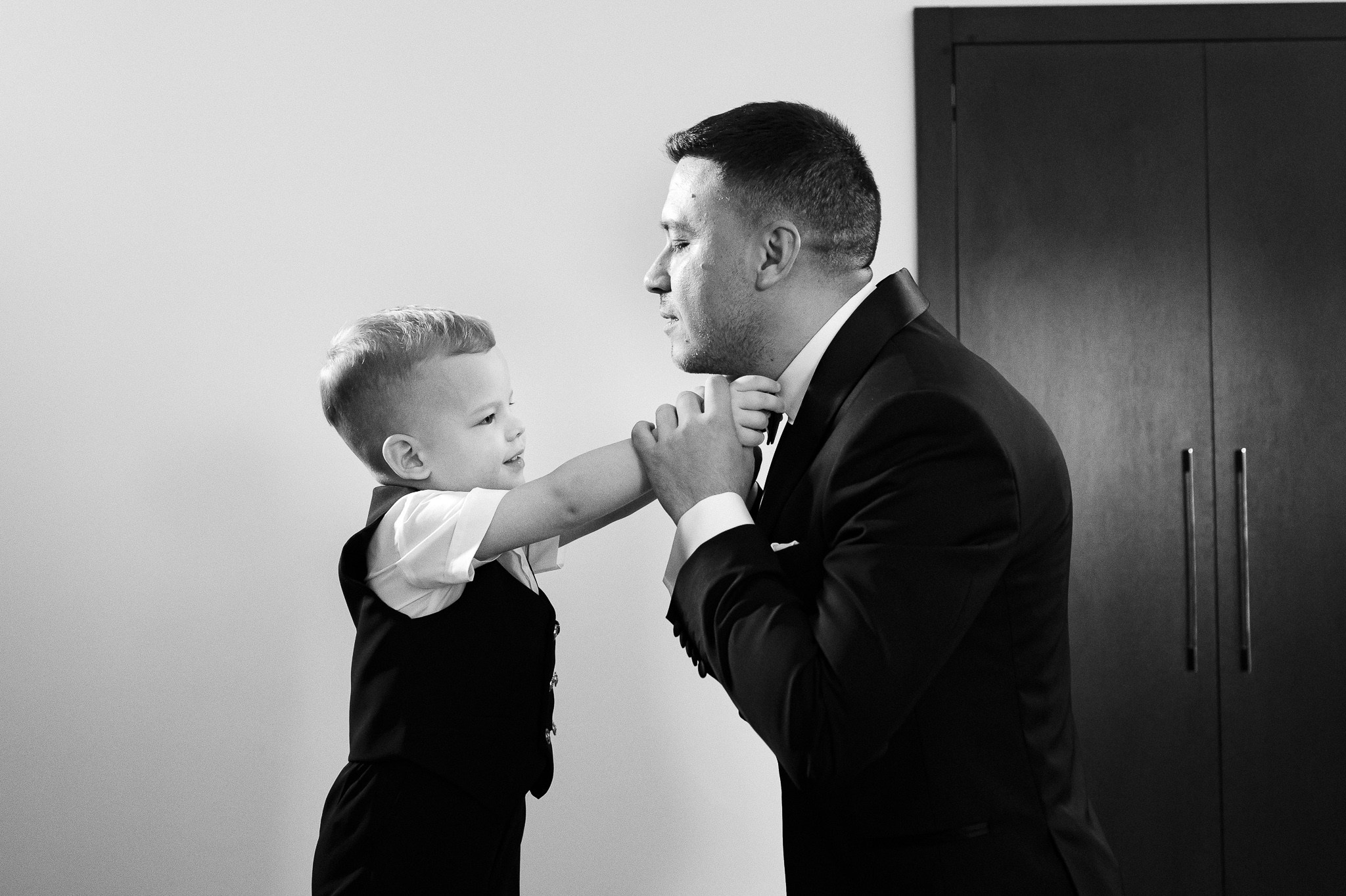 Corina & Adrian. Mugurel Olteanu Fotograf