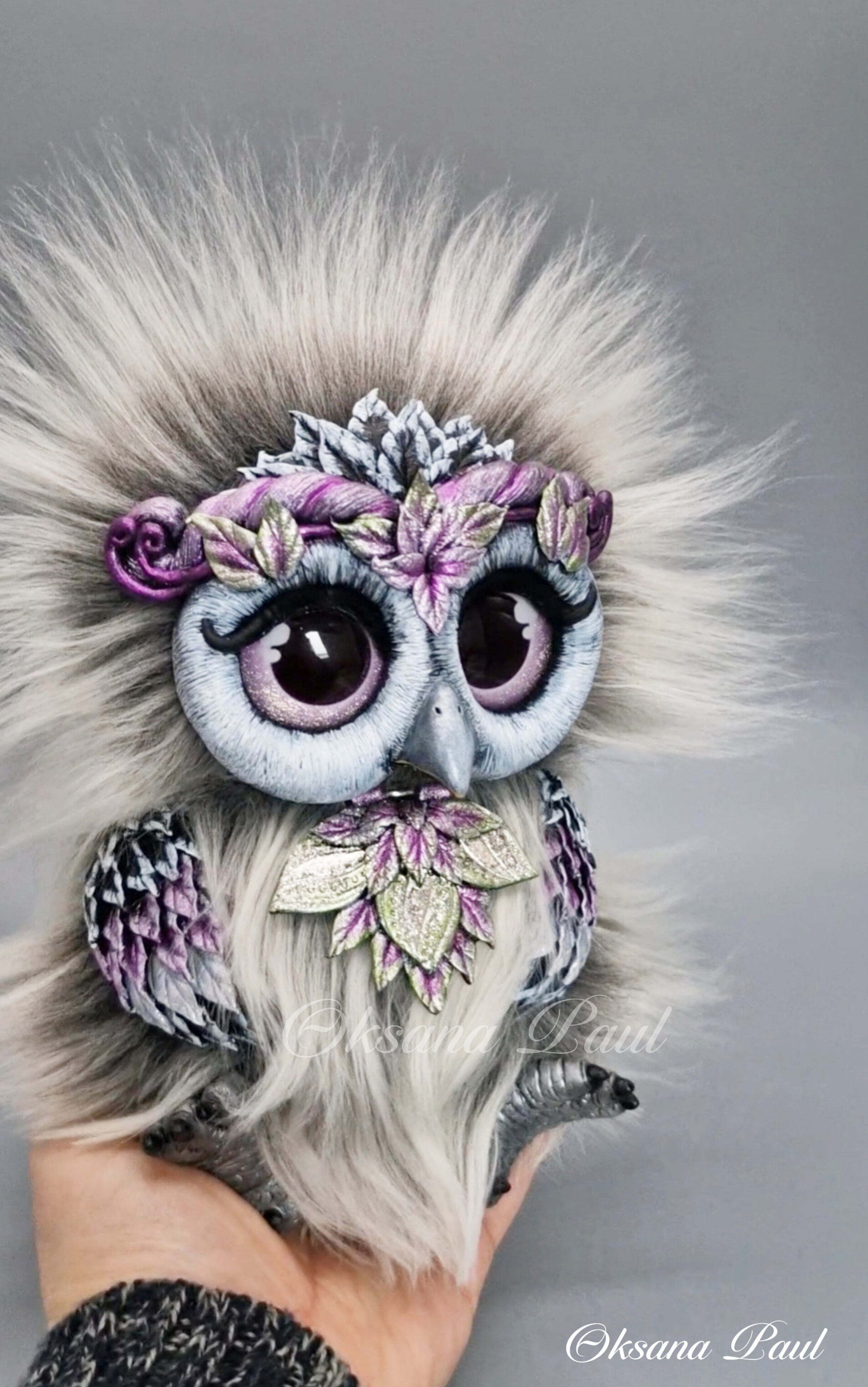 Авторская фигурка совы, ручная лепка и текстиль, смешанная техника — Оксана Пауль.Handgemachte Eulenfigur, Mixed-Media, Stoff und Modelliermasse — Oksana Paul.