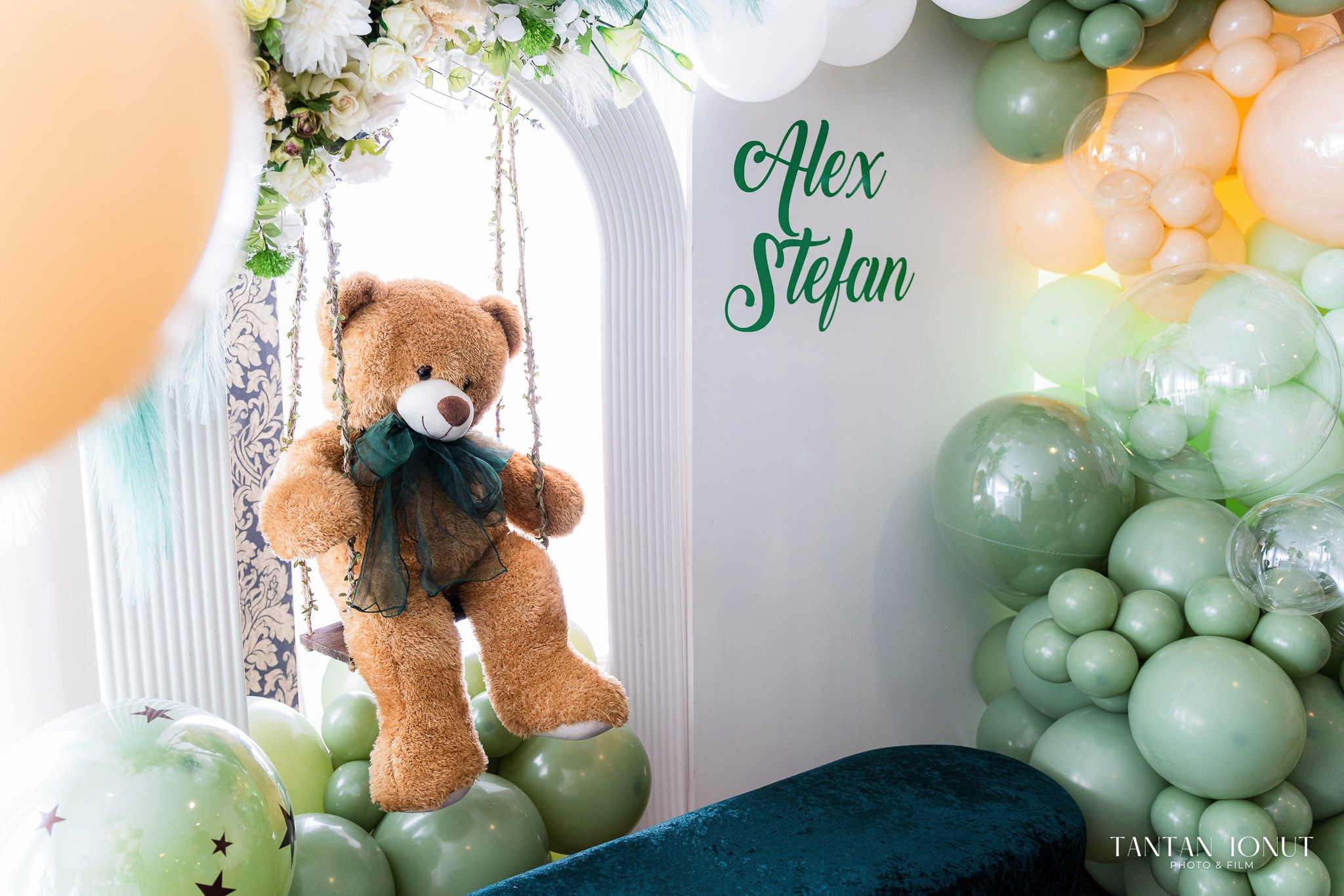 Amintiri de Neuitat la Botez - Ionut Tantan Foto & Film. TANTAN IONUT FOTO & FILM