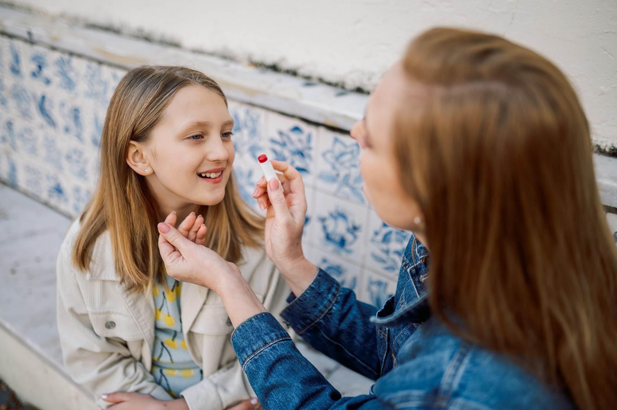 photoshoot in Alfama, Lisbon, фотосессия в Алфаме, Photo shoot for mum and daughter