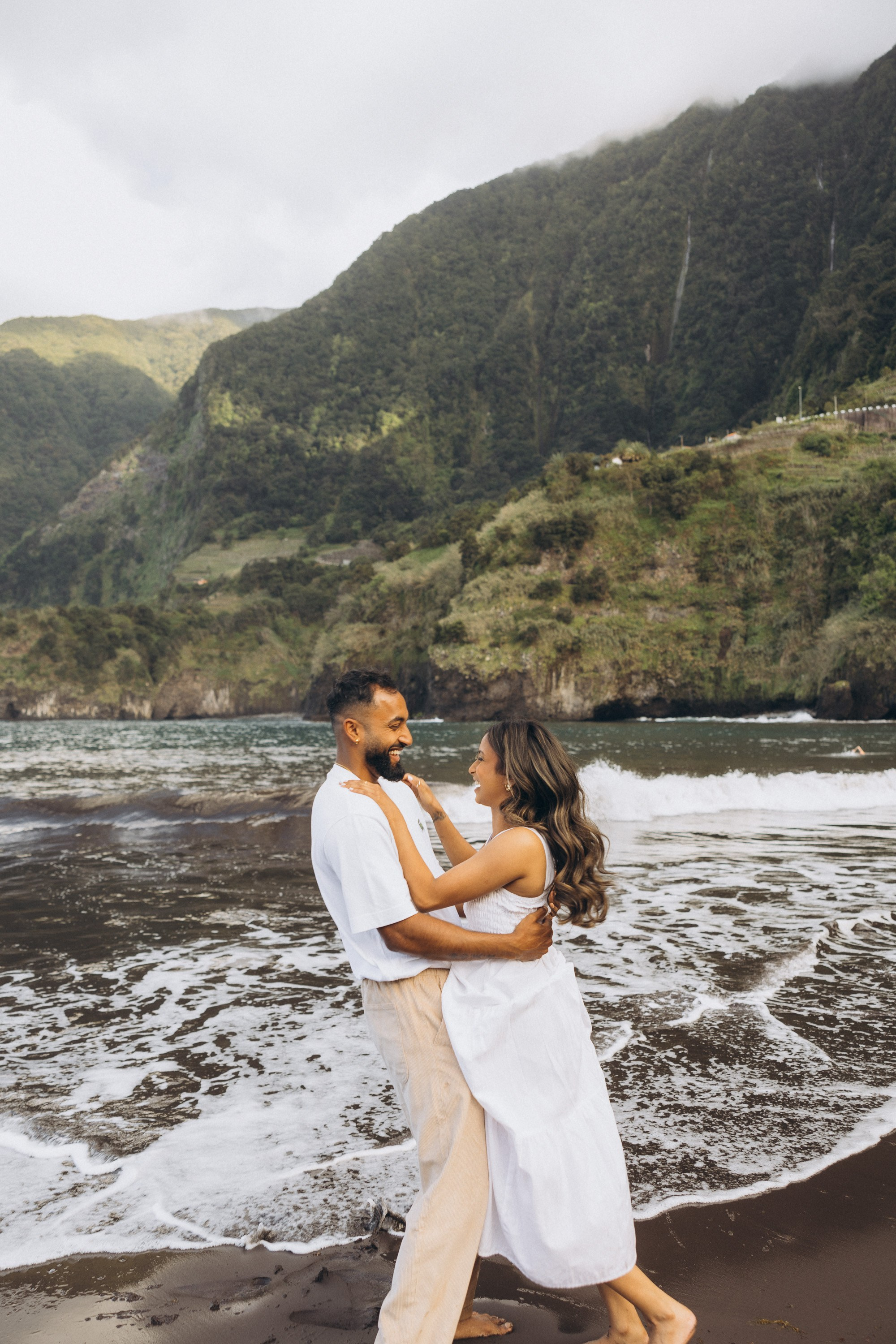 Proposal at Seixal Beach, Madeira – romantic engagement by the ocean, capturing intimate moments on the black sand shore