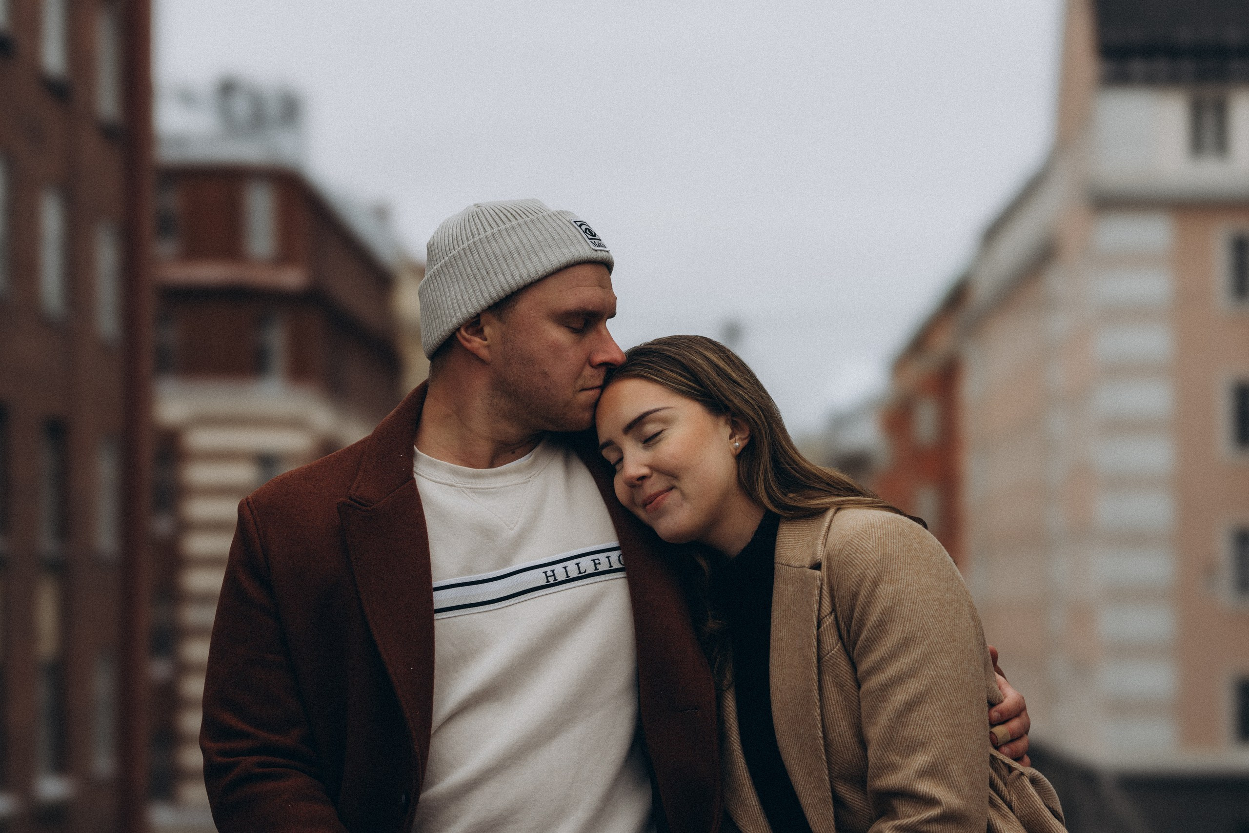 Lovestory. Wedding and portrait photographer in Helsinki Vickan O