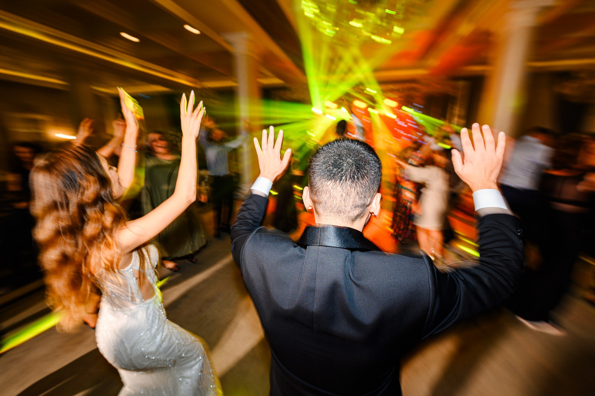 Corina & Adrian. Mugurel Olteanu Fotograf