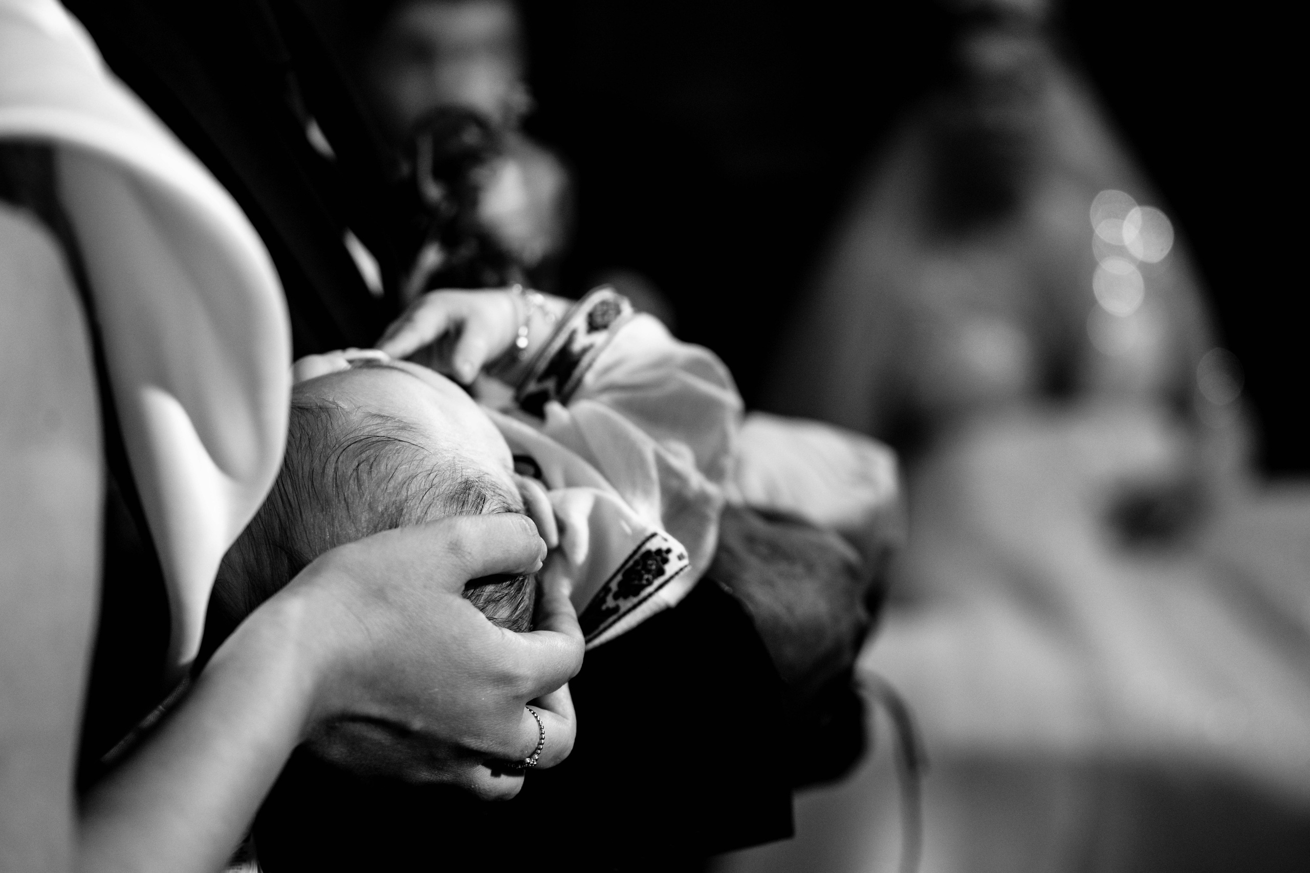 Andreea, Damian si Aris. Acasă