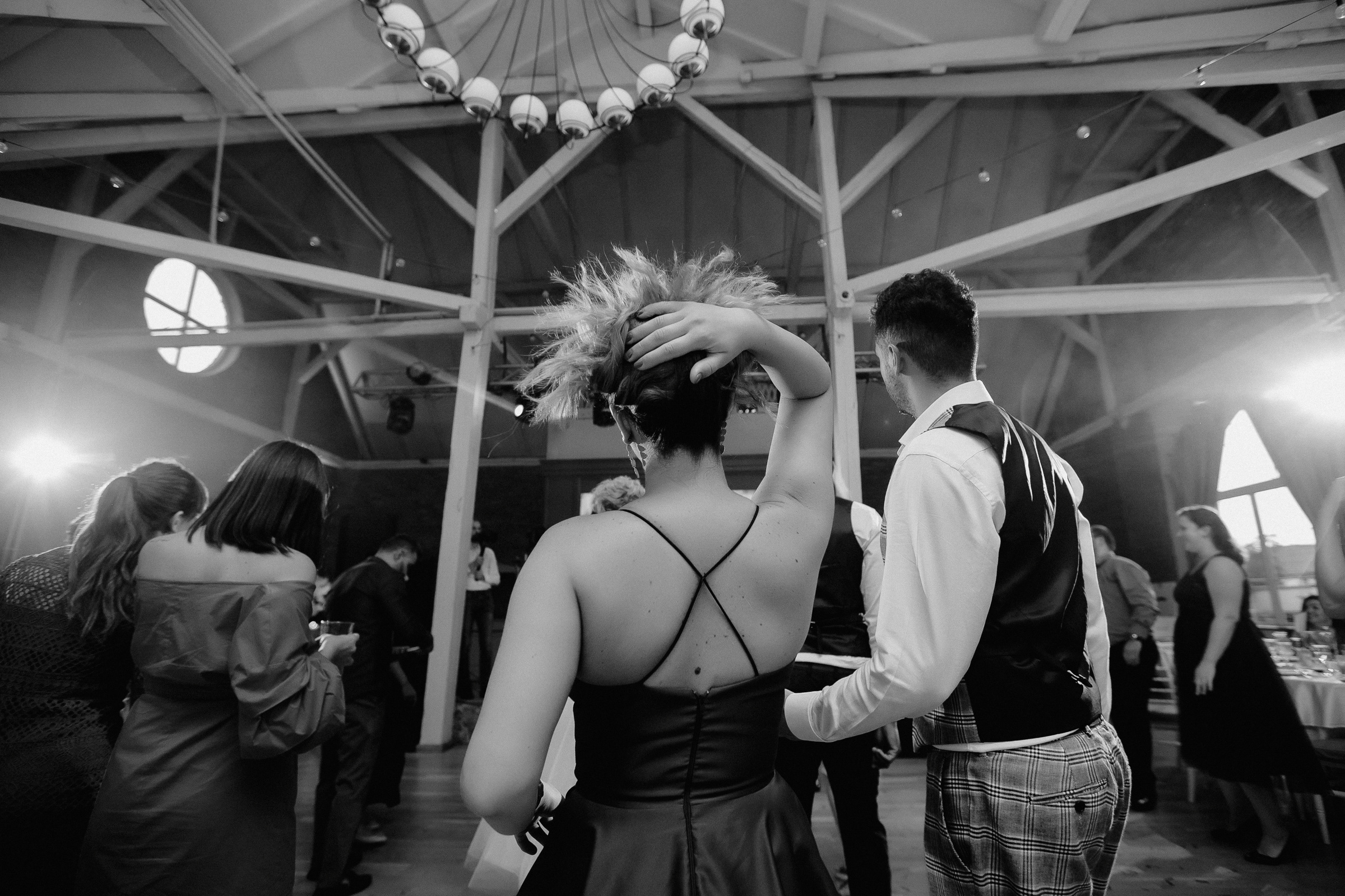 Unda iubirii  -Romania-. Servicii Foto Video în Chișinău și Europa ID-Brothers