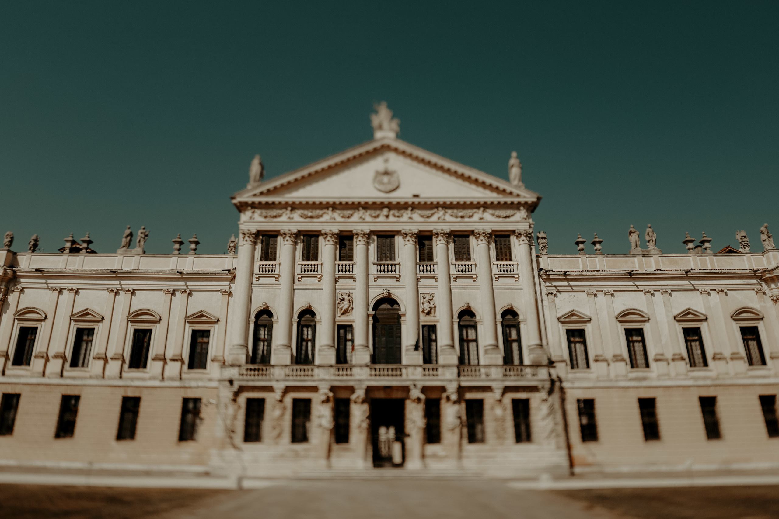 Zbor în culori de dragoste -Italia-. Servicii Foto Video în Chișinău și Europa ID-Brothers