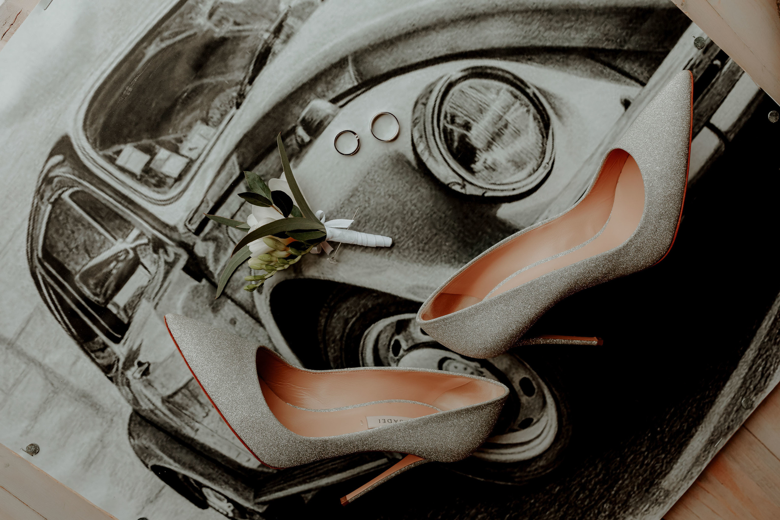 Dragoste în contrast -Moldova-. Servicii Foto Video în Chișinău și Europa ID-Brothers