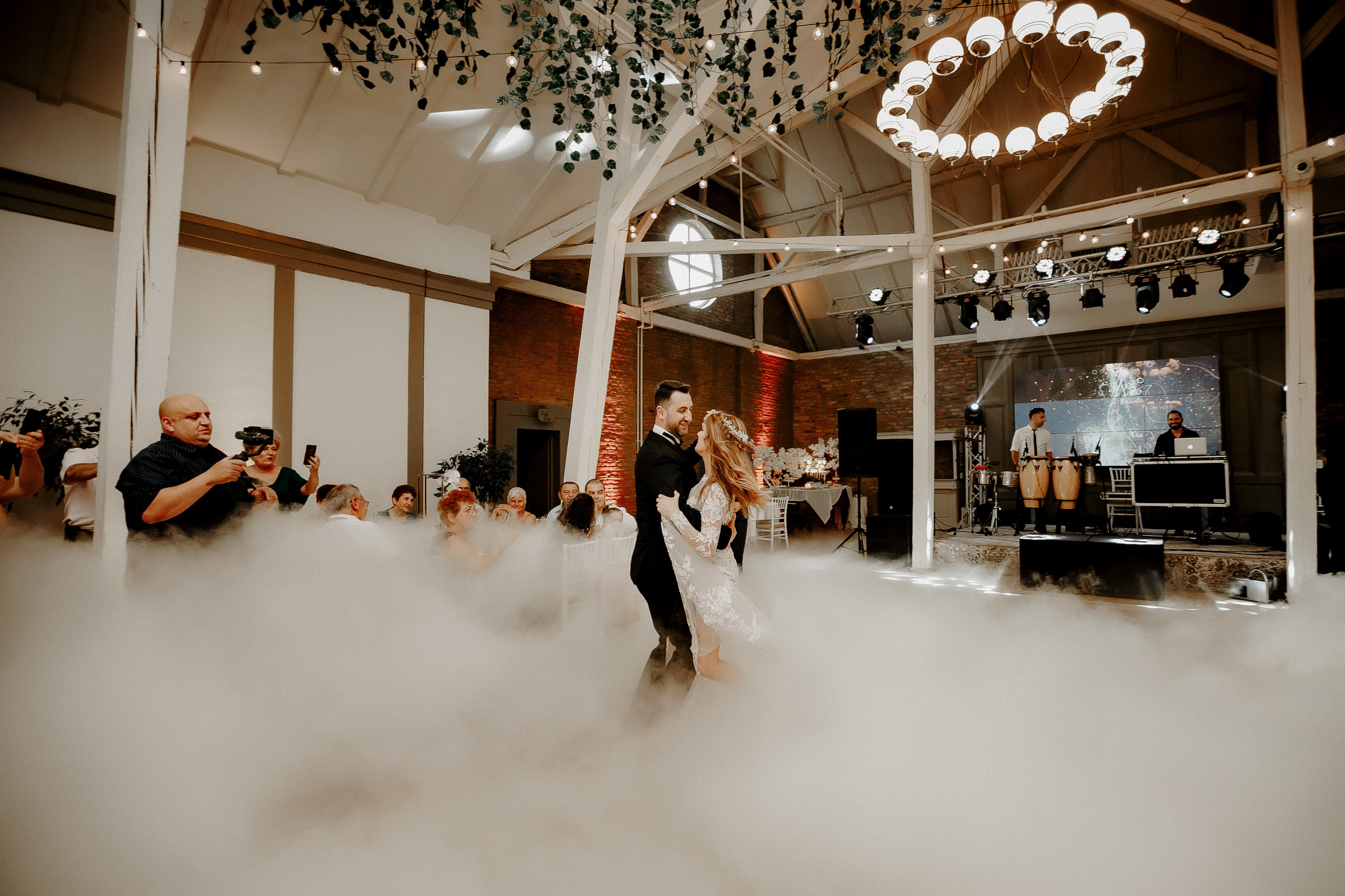 Unda iubirii  -Romania-. Servicii Foto Video în Chișinău și Europa ID-Brothers