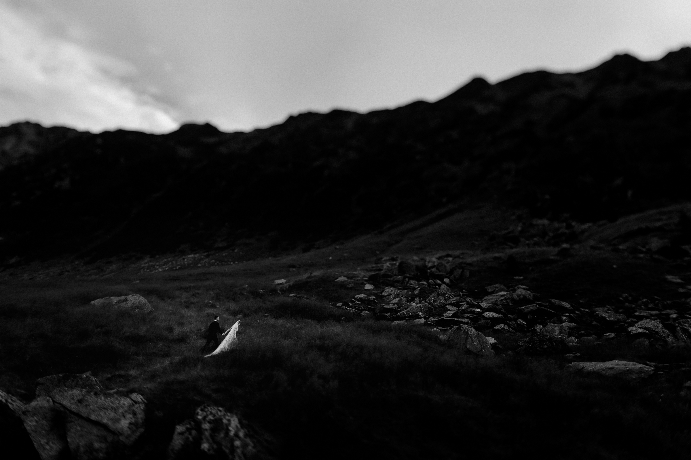 Unda iubirii  -Romania-. Servicii Foto Video în Chișinău și Europa ID-Brothers