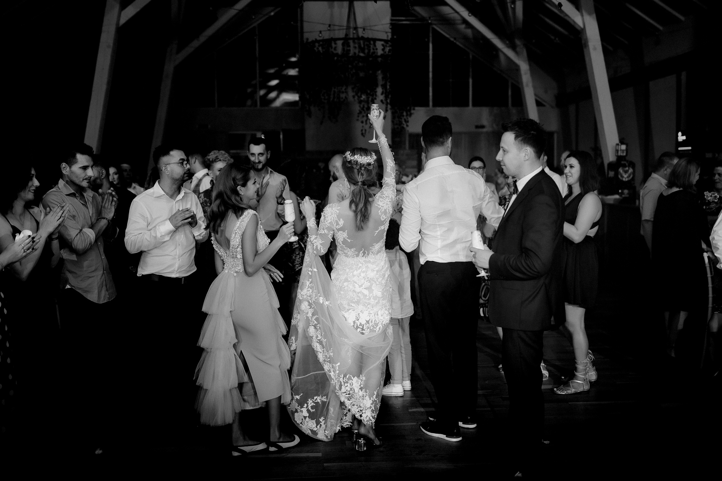 Unda iubirii  -Romania-. Servicii Foto Video în Chișinău și Europa ID-Brothers