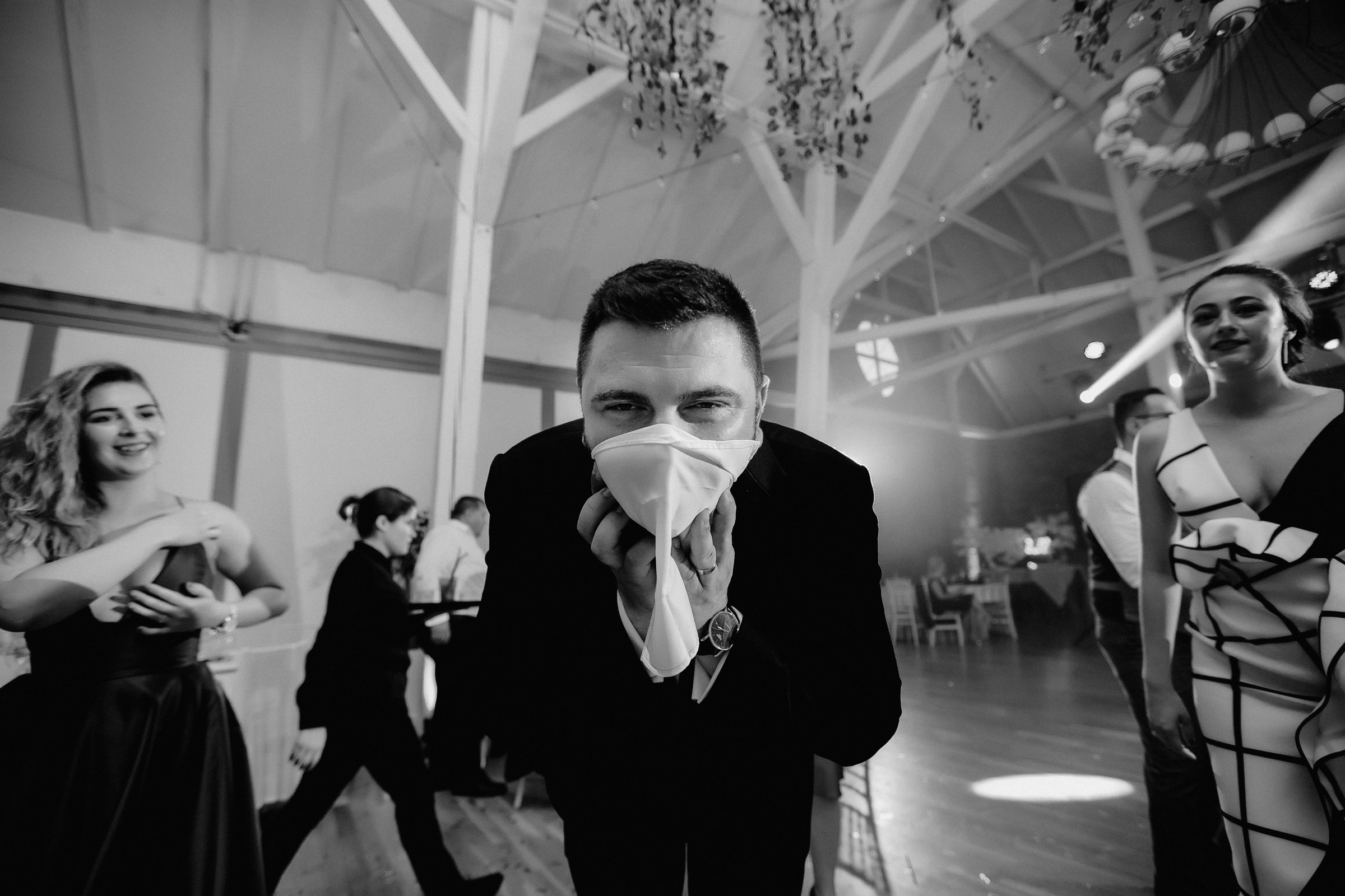 Unda iubirii  -Romania-. Servicii Foto Video în Chișinău și Europa ID-Brothers