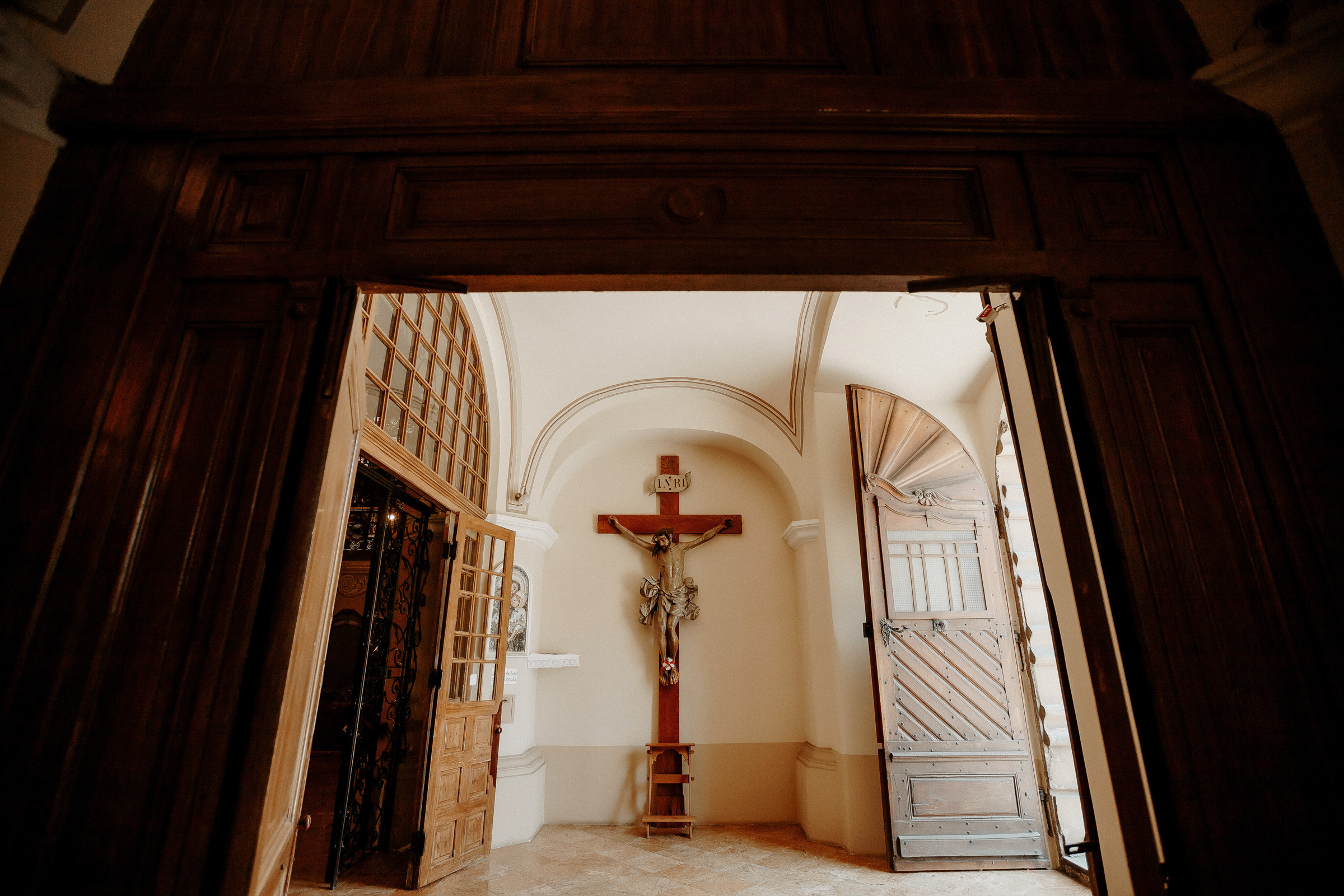 Unda iubirii  -Romania-. Servicii Foto Video în Chișinău și Europa ID-Brothers