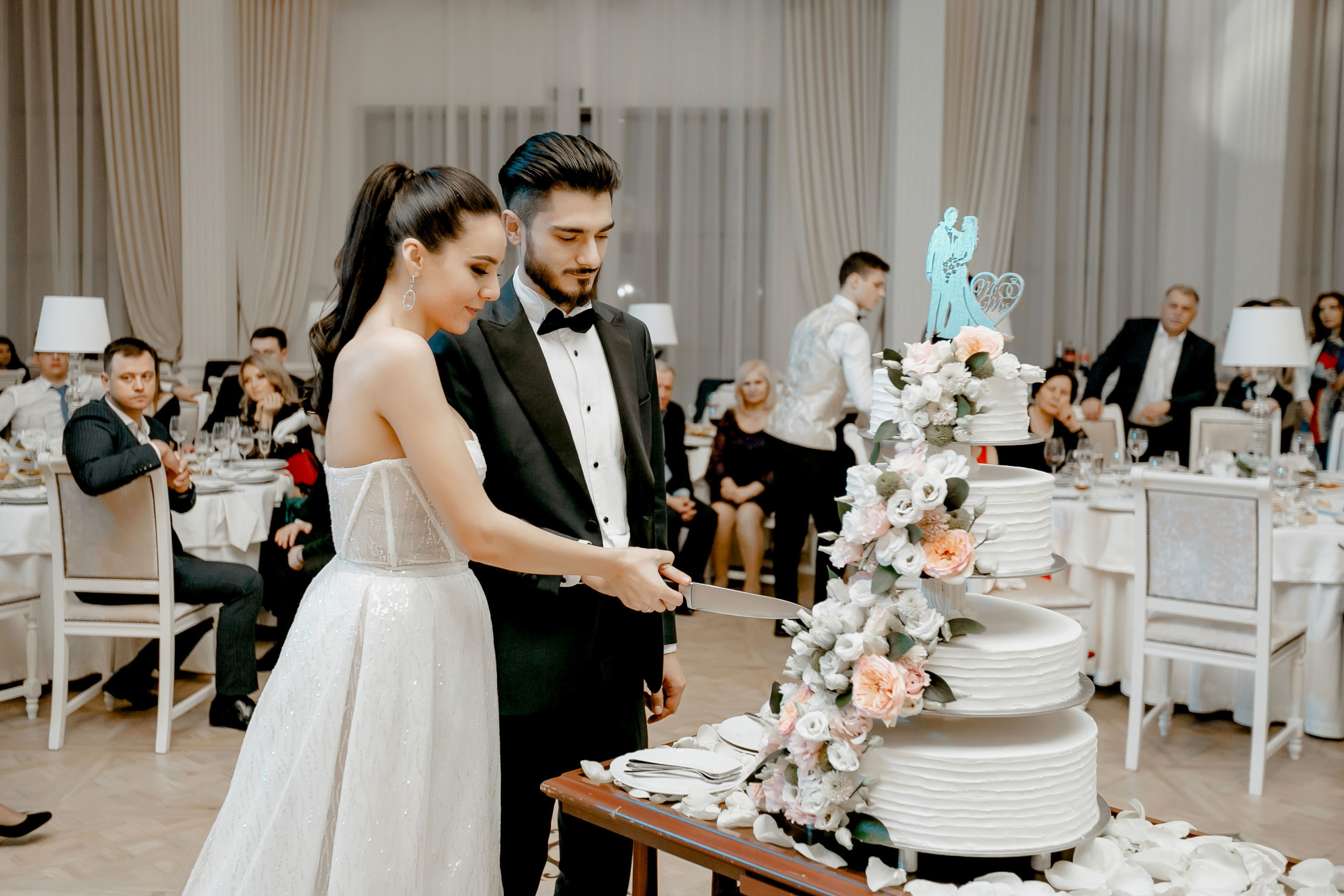 Dragoste în contrast -Moldova-. Servicii Foto Video în Chișinău și Europa ID-Brothers