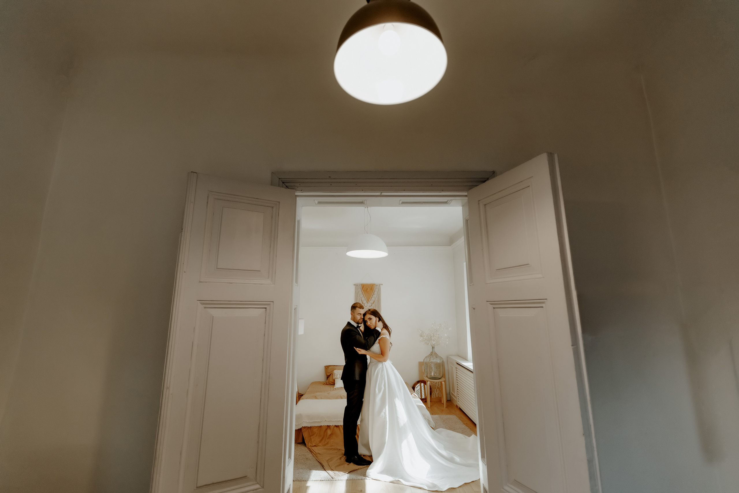 Despre noi și emoții -Moldova-. Servicii Foto Video în Chișinău și Europa ID-Brothers