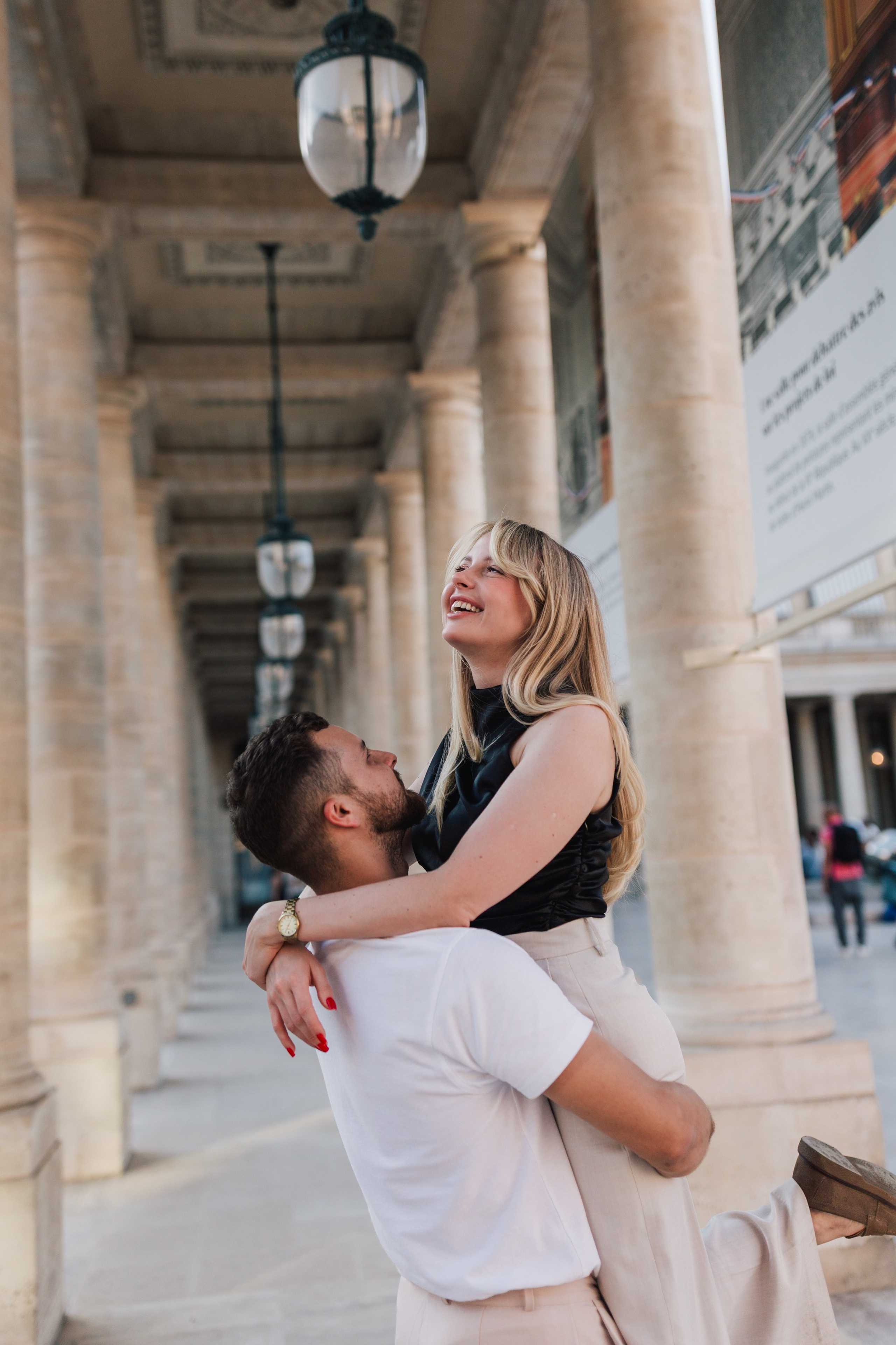 Paris couple shooting. Photographer Rouen, France