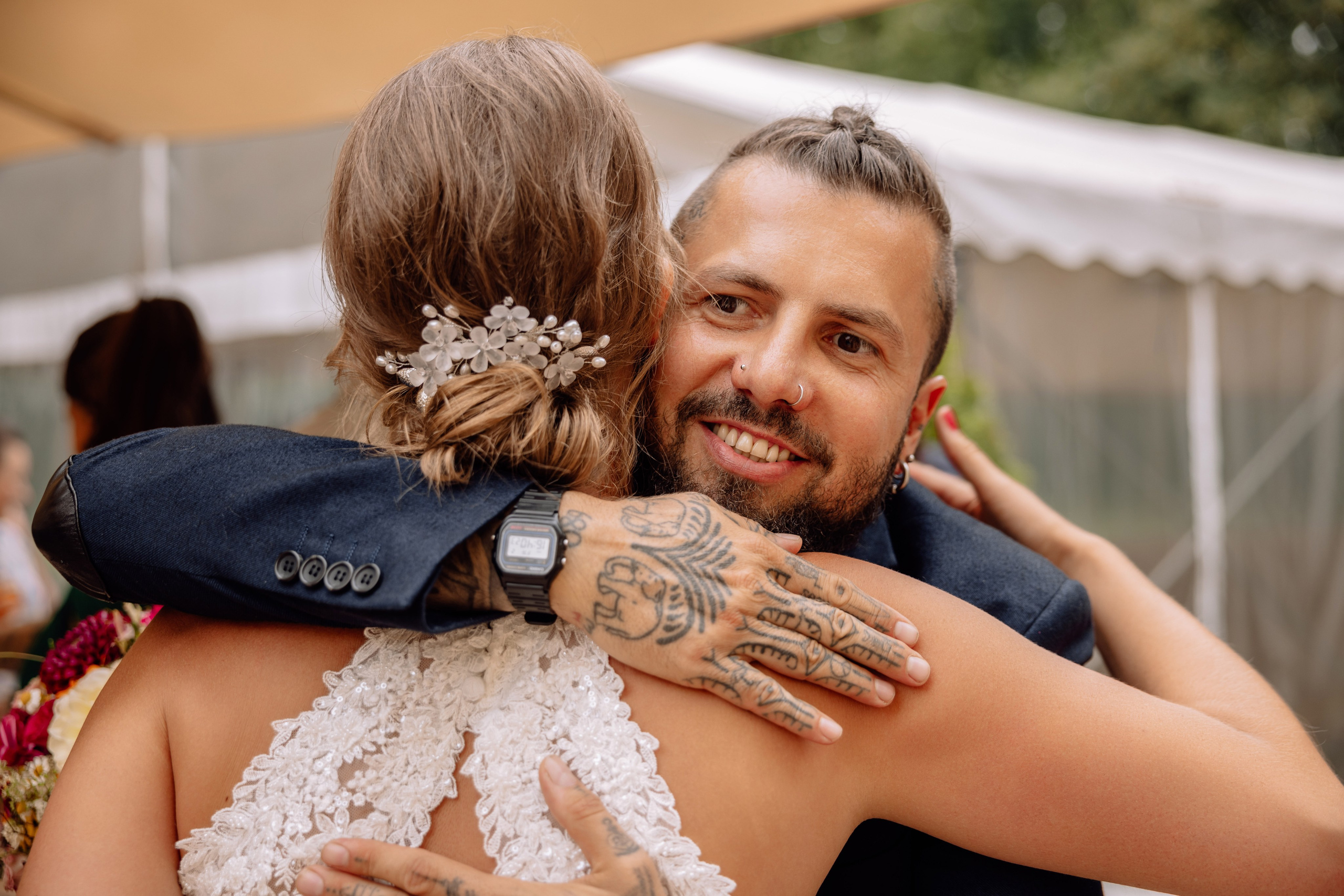 Sandra und Kevin: Standesamt Unterföring und Friedensengel. Hochzeitsfotograf München Taufe Familienfotograf Tanja Mauke