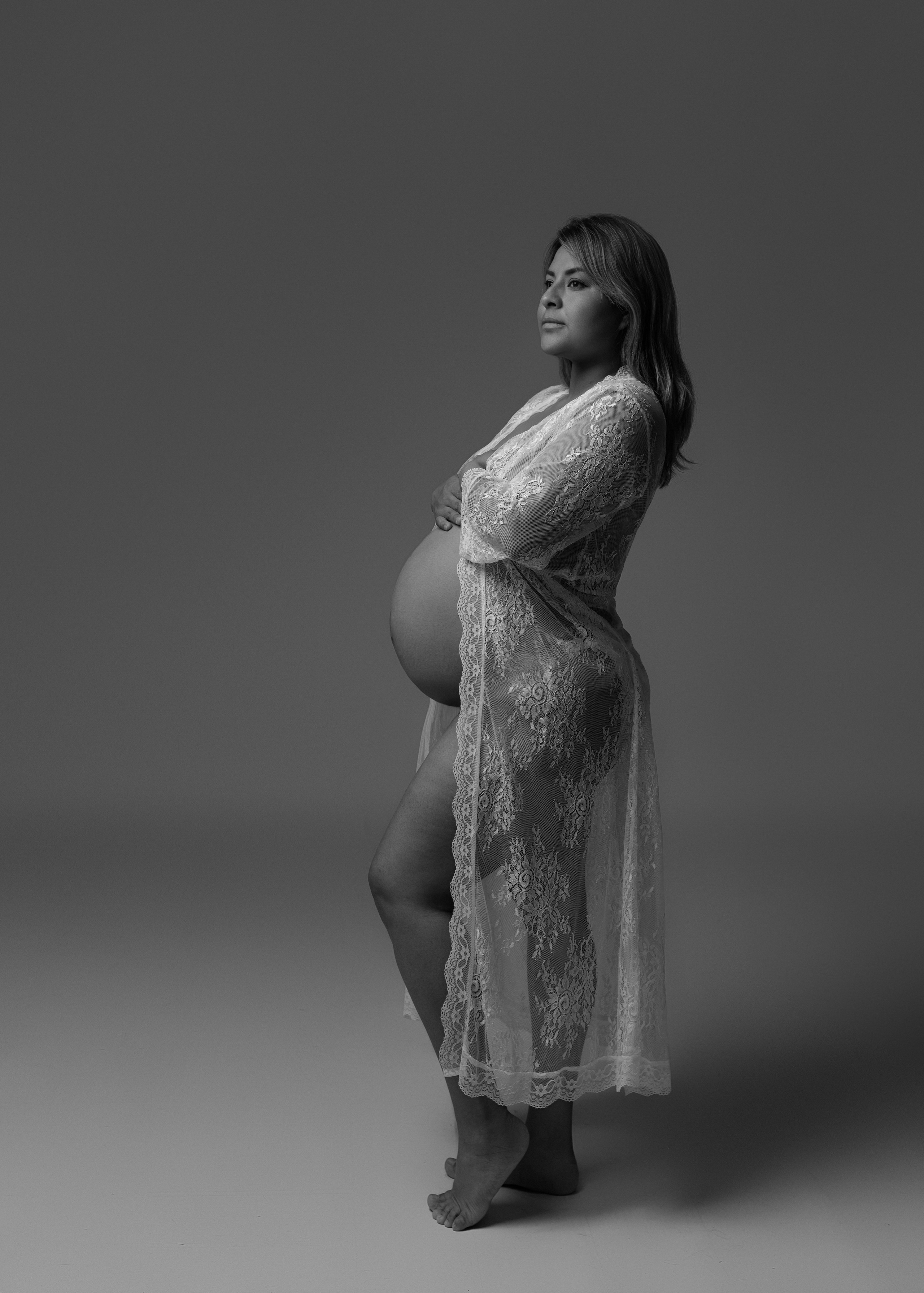 una sesión de fotos ,sesión de fotos para , sesión de fotos Almería , fotografía Almería , fotos premamá ,sesión de fotos embarazo , sesión de fotos Maternidad ,sesión de fotos Embarazo en exteriores , fotos embarazo en la playa . sesión de fotos de embarazo en Estudio, fotografía de retrato Almería ,Estudio de fotografía para embarazadas y maternidad , Estudio Embarazadas fotos , mejor fotógrafo de Embarazo Almería , fotografía Embarazo en Almería 