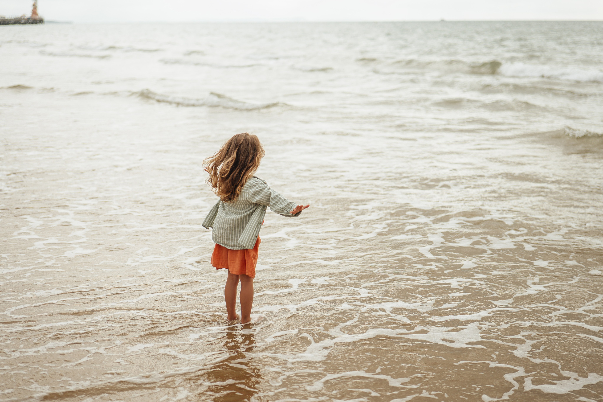 Sea. Wedding and family photographer in London