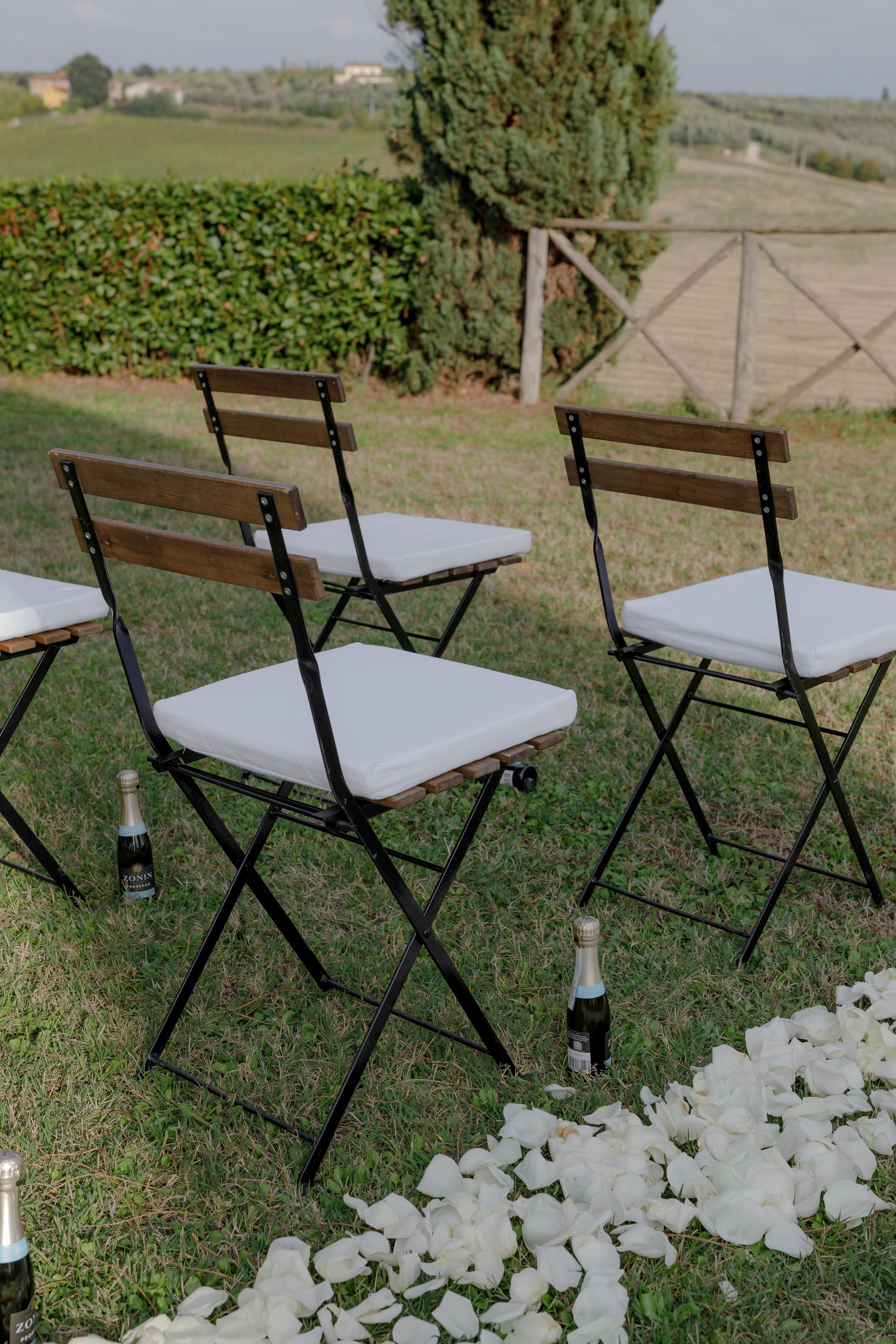 Dom&Ally. Wedding photographer Italy