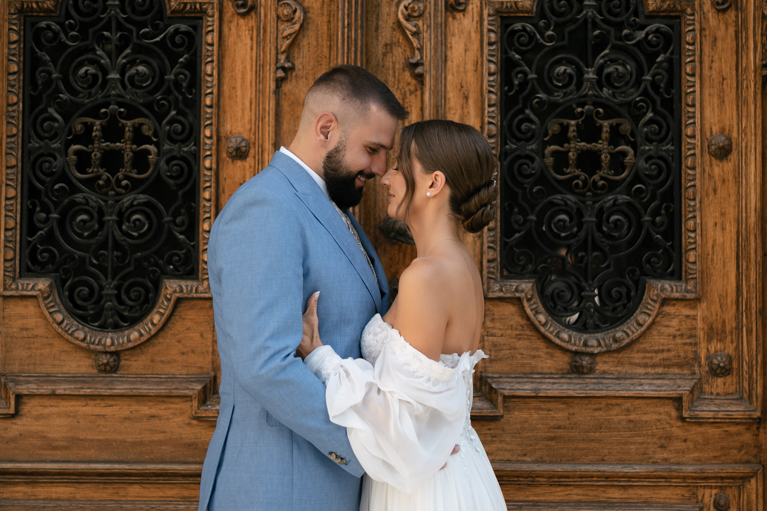 M&D|Between City Lights and Hidden Oasis. Black Sheep Produkcija| Wedding Photography and Wedding Films, based in Kragujevac, Europe / Fotograf i videograf, Kragujevac, Srbija