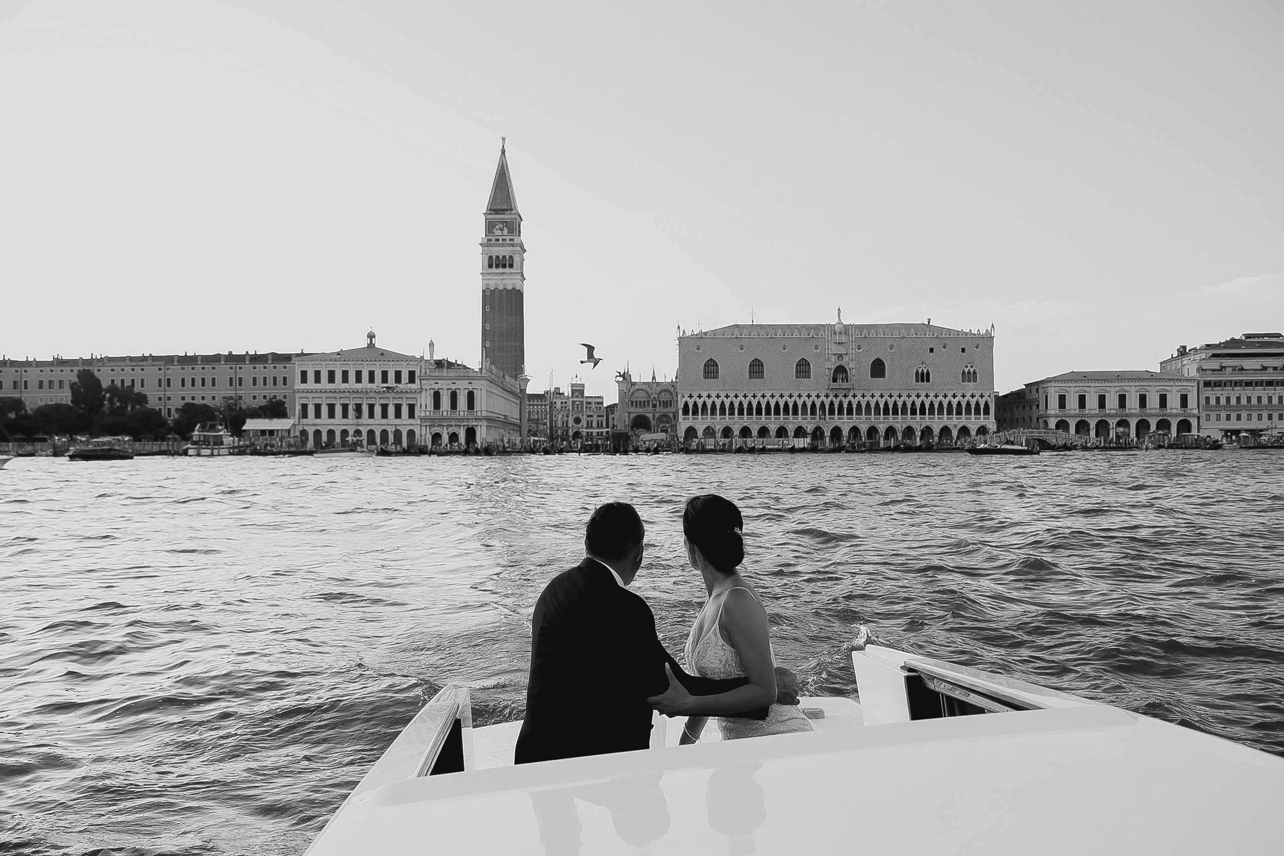 Canadian Elopement in Venice. Photographer in Venice, Viktoria Antonova