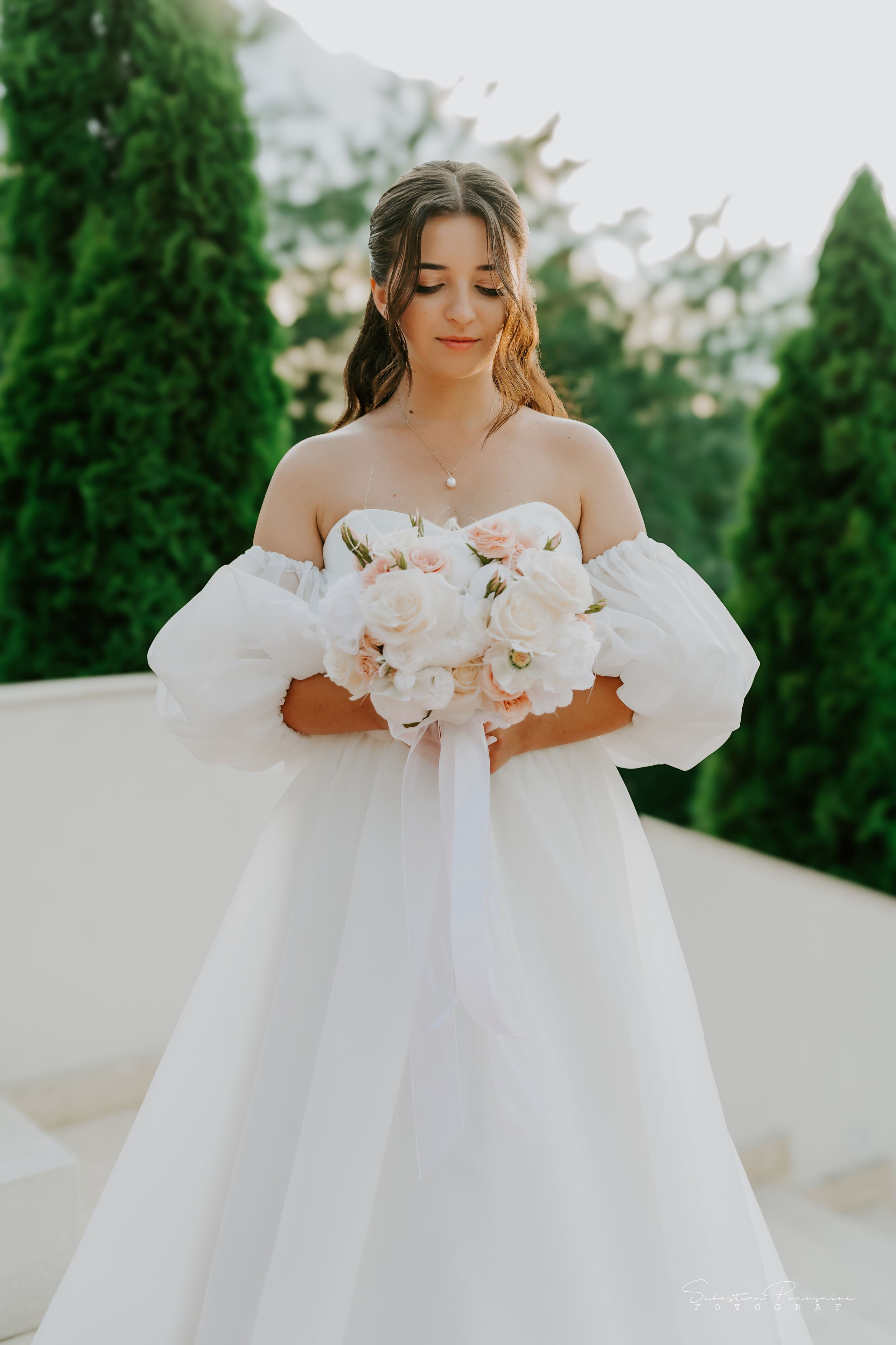 Andreea & Mădălin. Sebastian Purusniuc Fotograf - Iasi