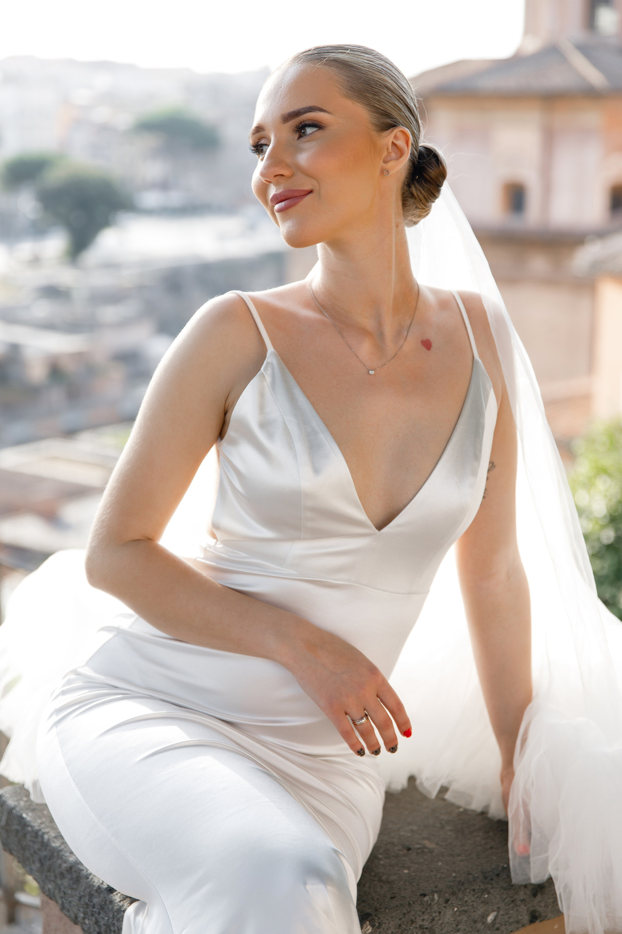 Elopement in Rome. Wedding Photographer Rome Tuscany Como Sicily Puglia Amalfy Italy- Oksana Savenchuk