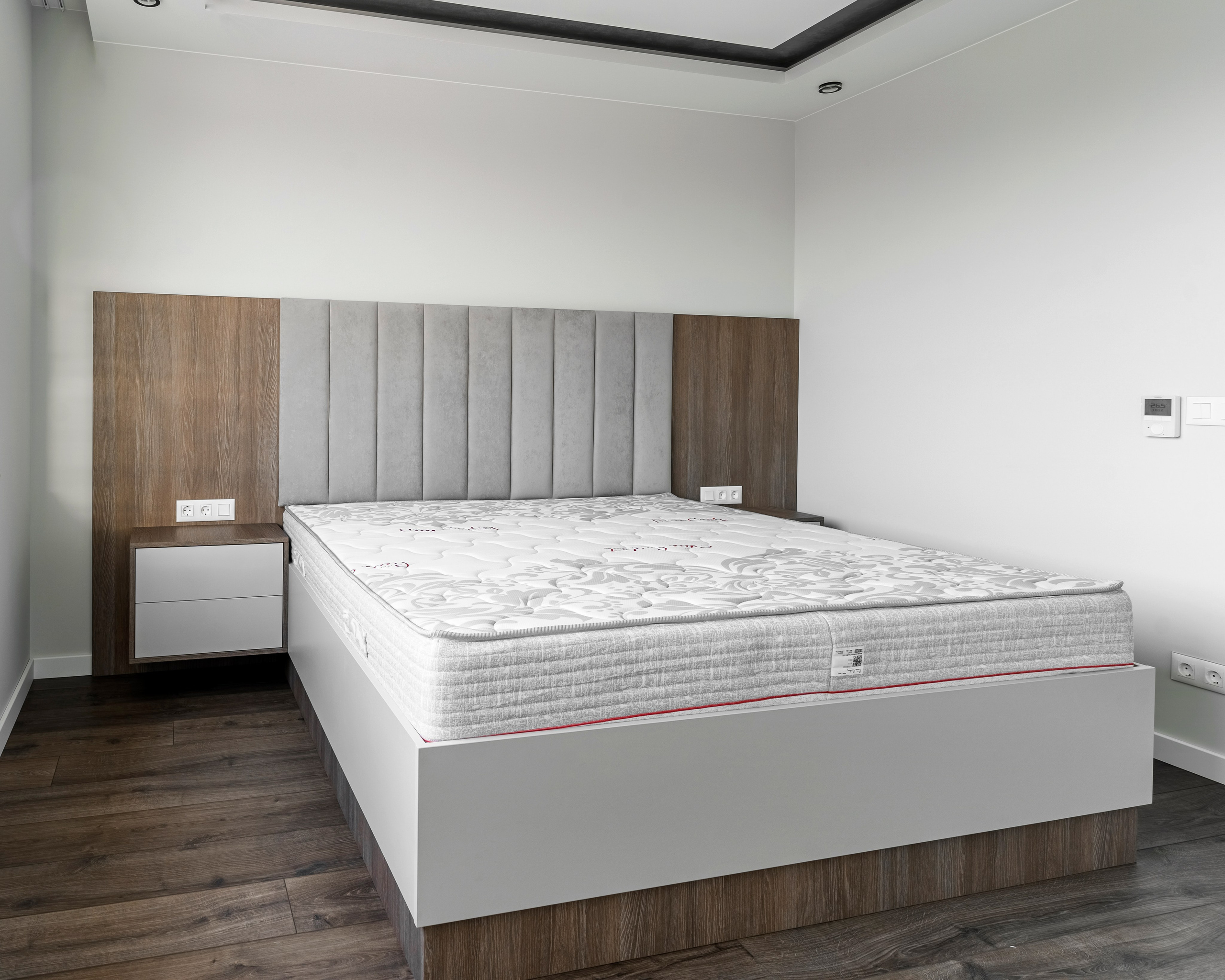 Мебели Русев-цялостно обзавеждане на три етажен семеен дом. Професионален фотограф в Пловдив и областта