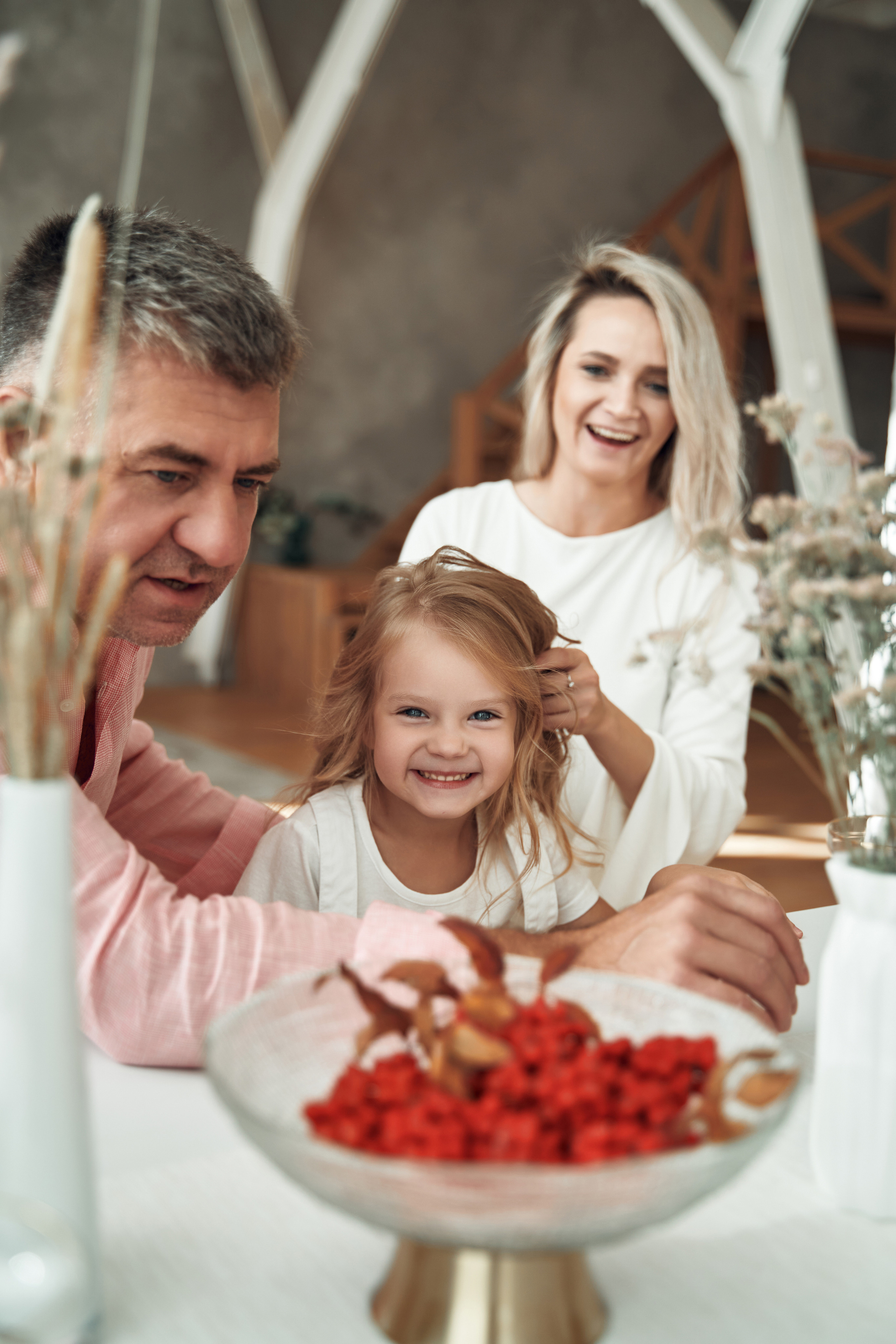 Солнечное счастье. Сергей, Ольга и МАРУСЯ))). Фотограф в Барселоне Жанна Захарченко