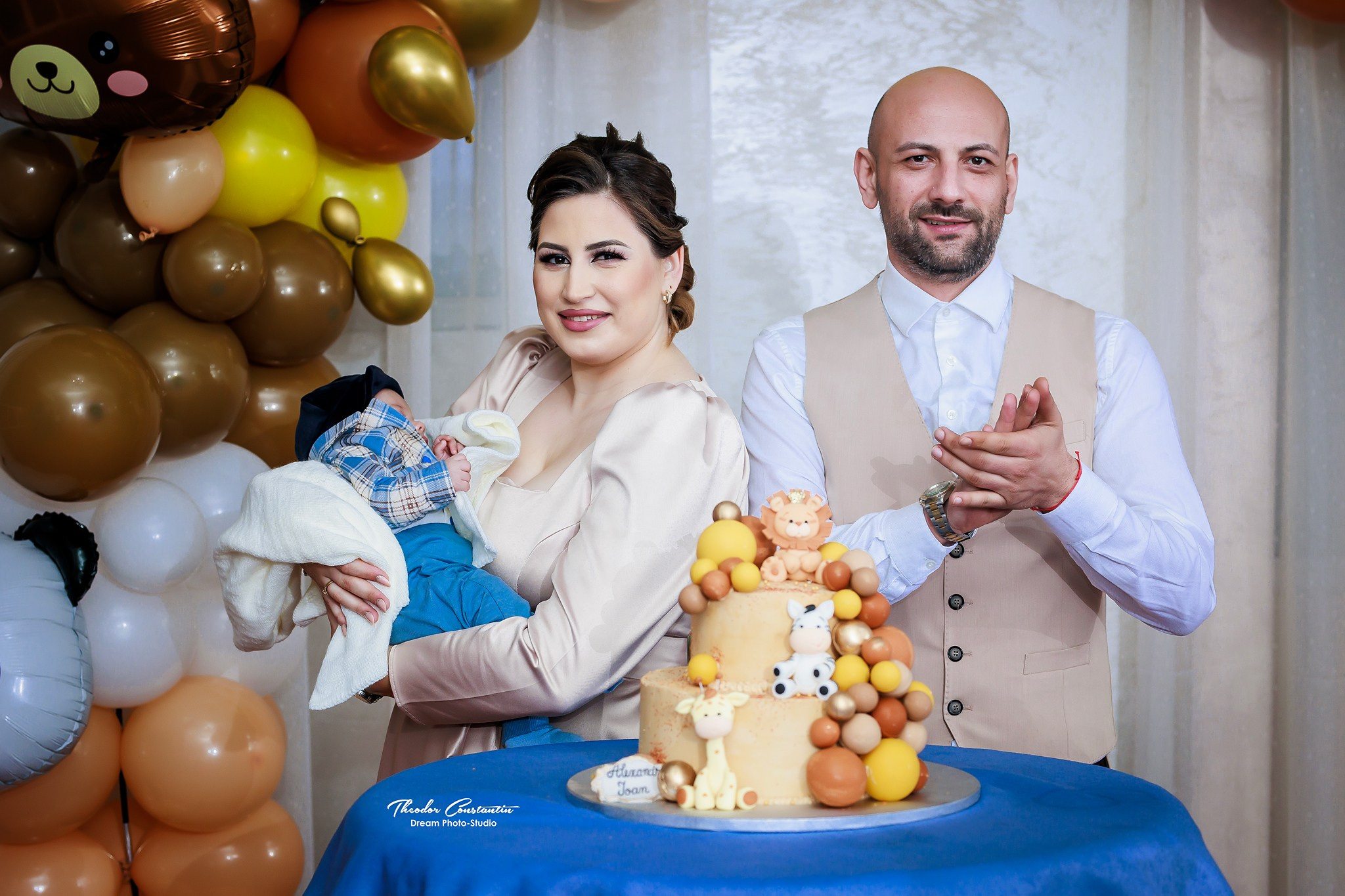 Botez. Dream Studio Galați – ședințe foto profesionale pentru familie, portrete și evenimente