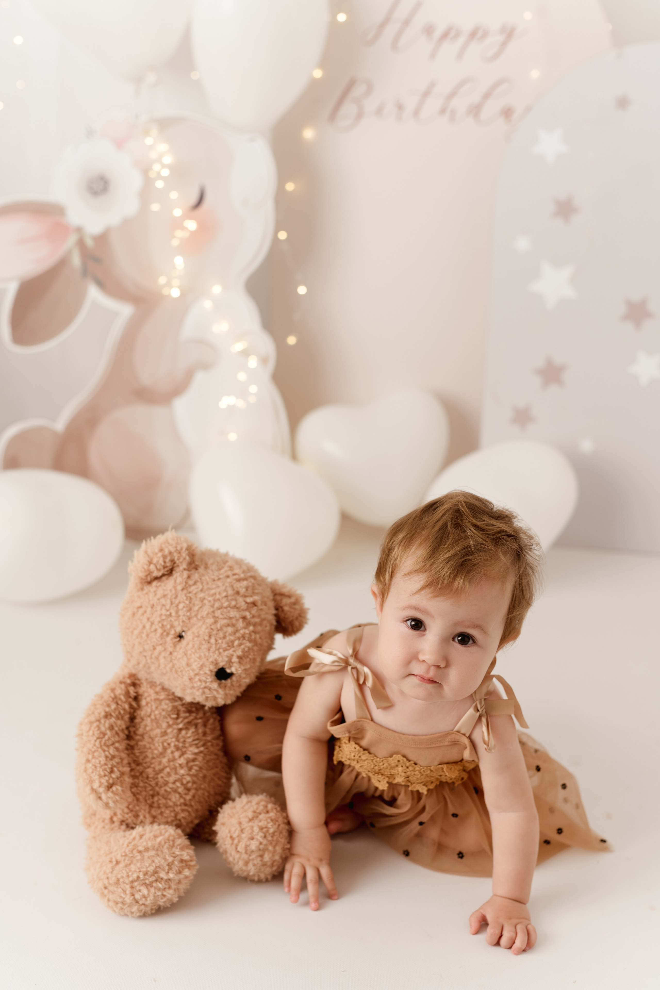 Sesja roczkowa Alicji. Fotograf Łódź - sesja ciążowa, noworodkowa, dziecięca. Studio w Łodzi