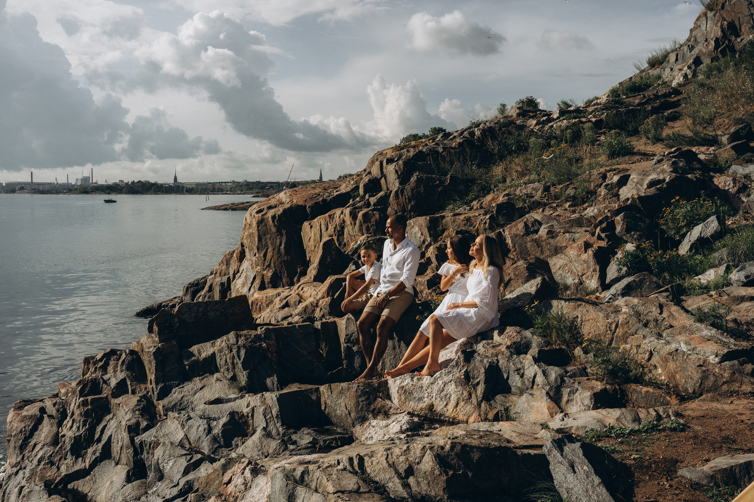 Suomenlinna. Wedding and portrait photographer in Helsinki Vickan O