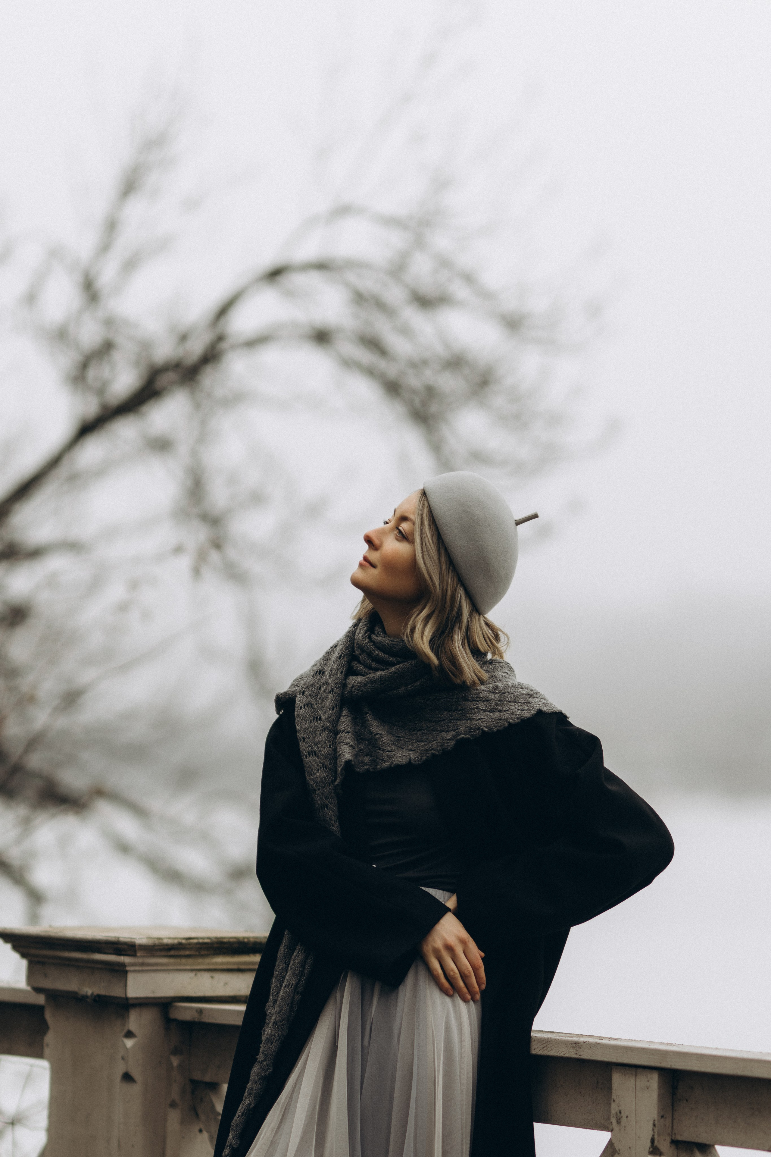 Woman phoshoot. Wedding and portrait photographer in Helsinki Vickan O