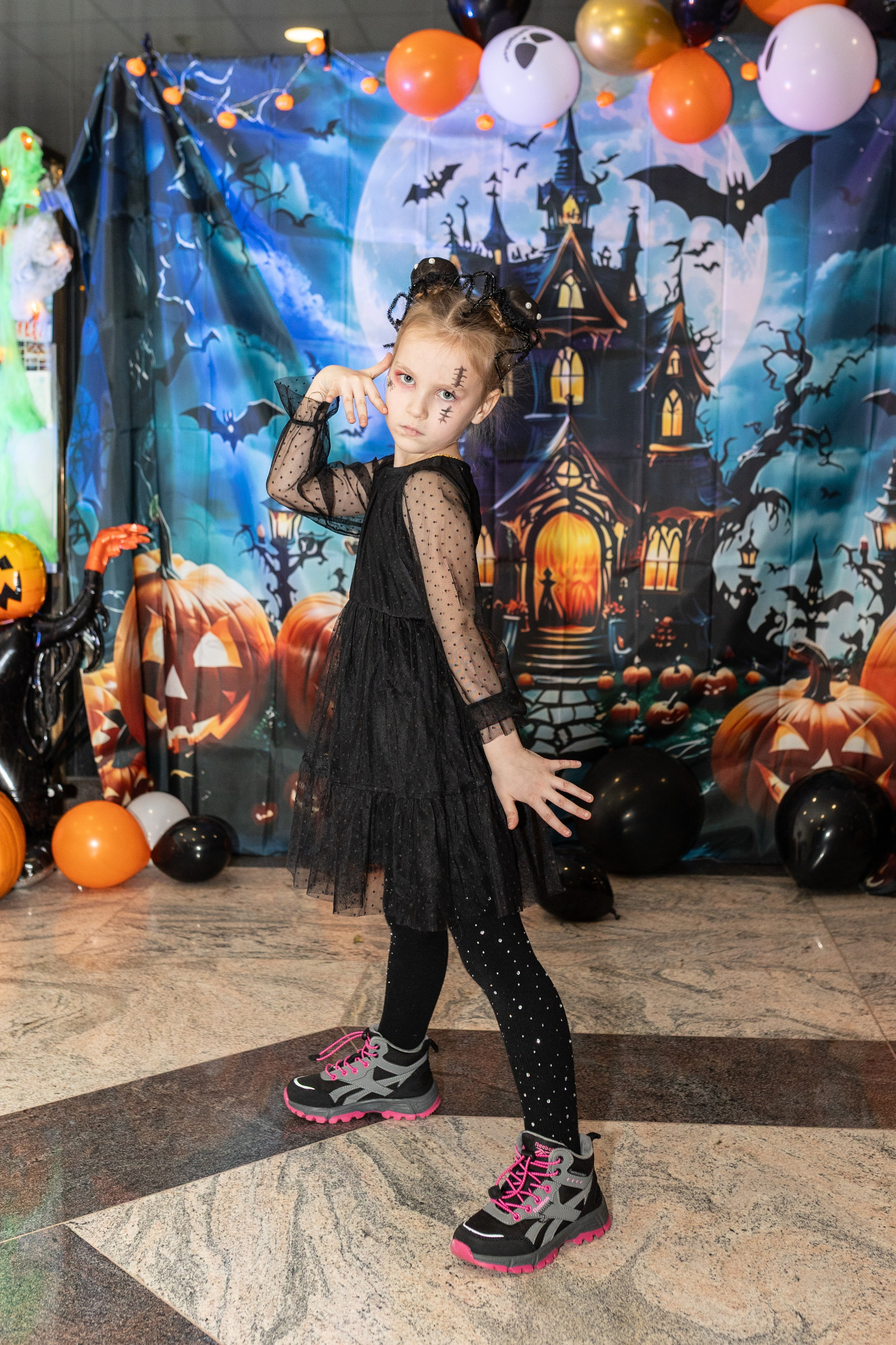 Leo dance studio Helloween 2025. Семейный и детский фотограф в Варшаве Мила Бобровская