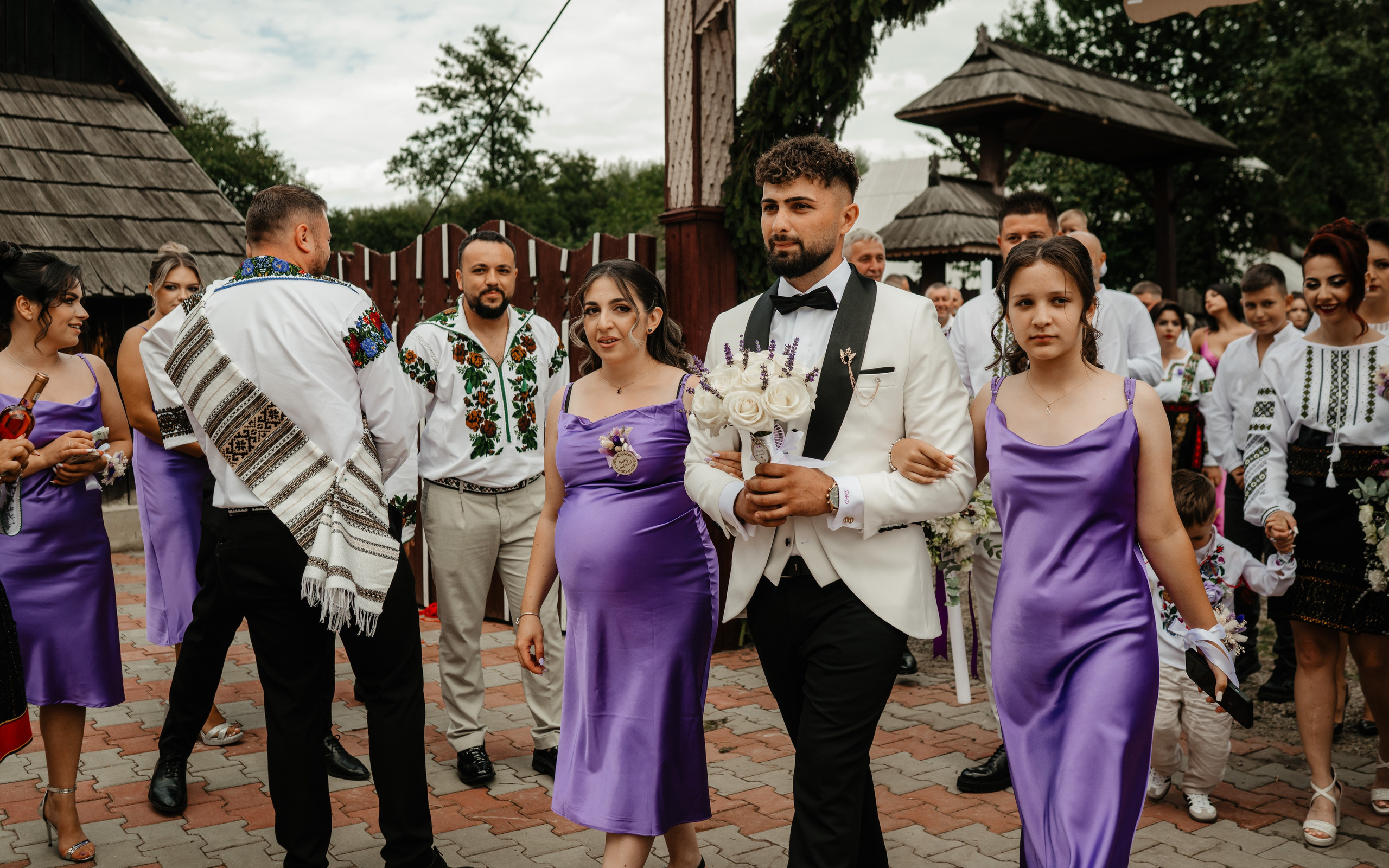 🤎 D a i a n a & D a n i e l - Wedding Day Preview. Wedding & Family Photographer