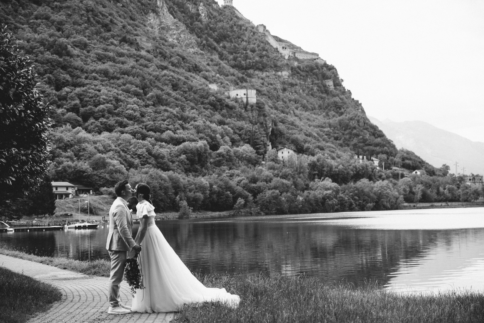 Wedding lake Idro. Diana Fedrigo | Fotografa matrimoni in Italia