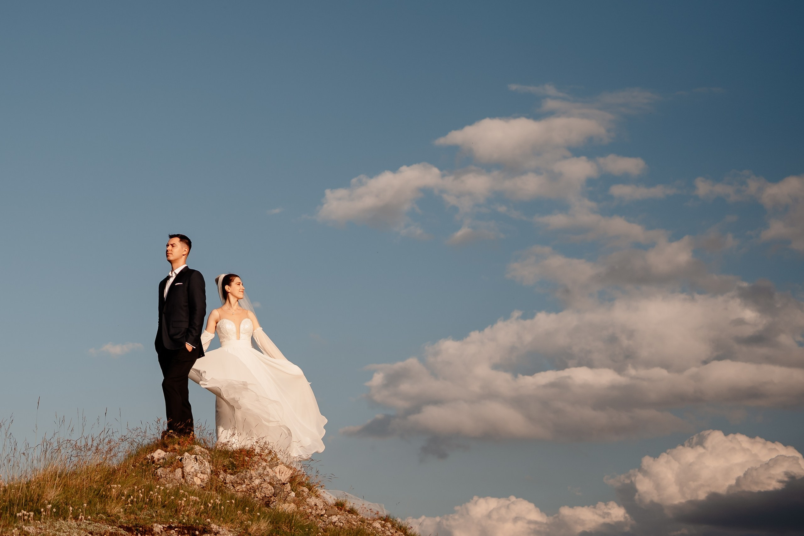 Trash the Dress la Lacul Bolboci  | Mihai Popa Fotograf. Fotograf Nuntă & Botez București - Mihai Popa | Dincolo de oameni, imortalizez emoții!