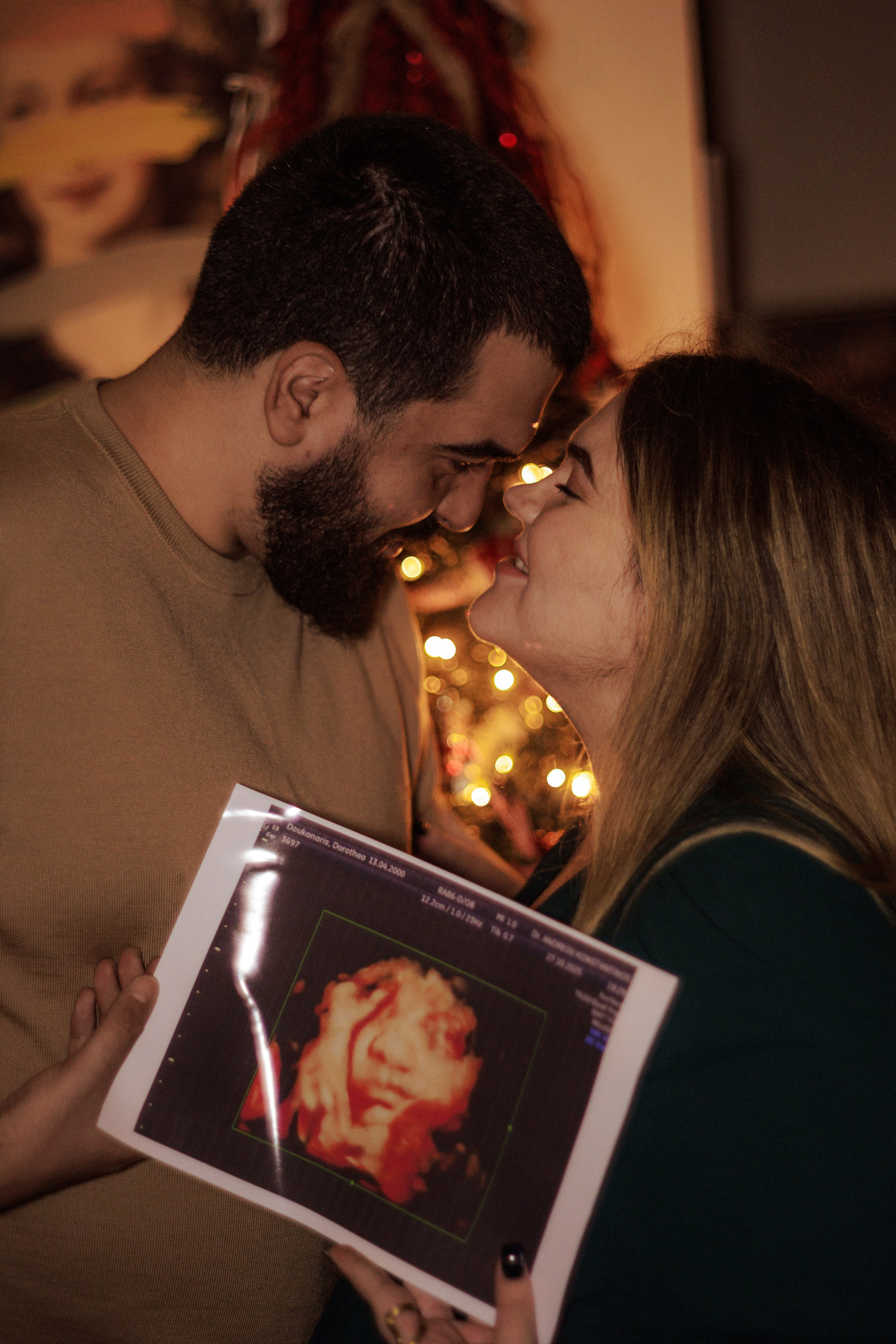 Pregnancy photoshoot for Dorothea. Photographer in Greece Kristina