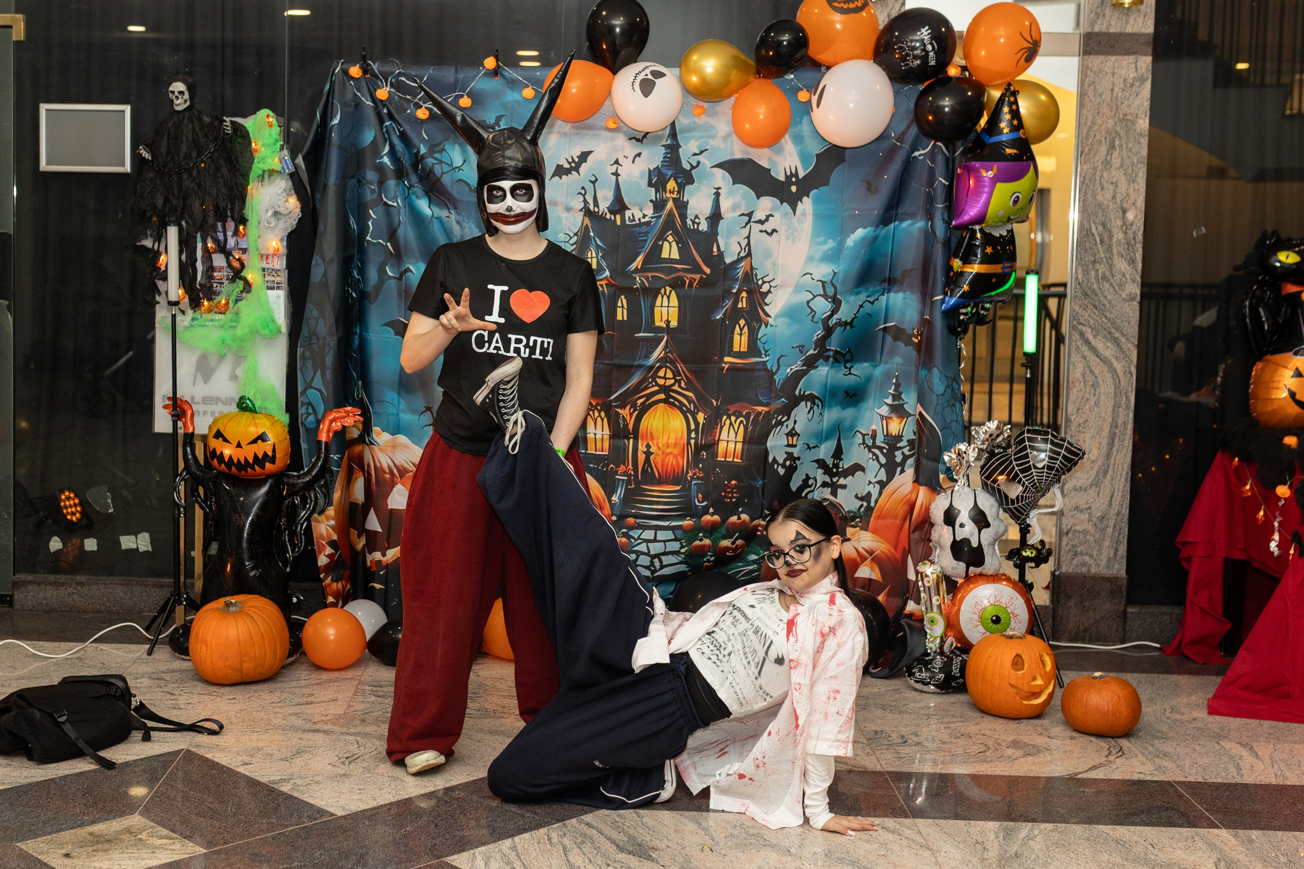 Leo dance studio Helloween 2025. Семейный и детский фотограф в Варшаве Мила Бобровская