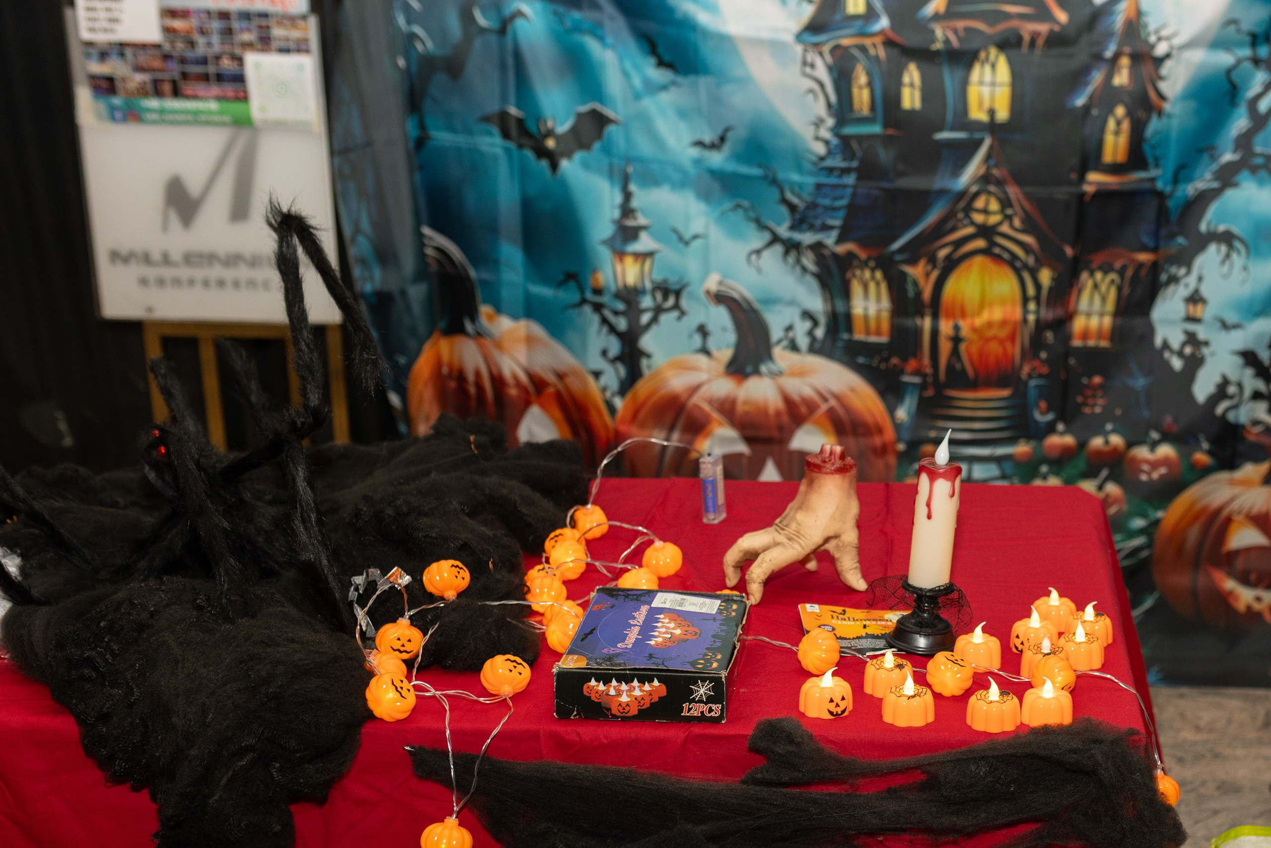 Leo dance studio Helloween 2025. Семейный и детский фотограф в Варшаве Мила Бобровская