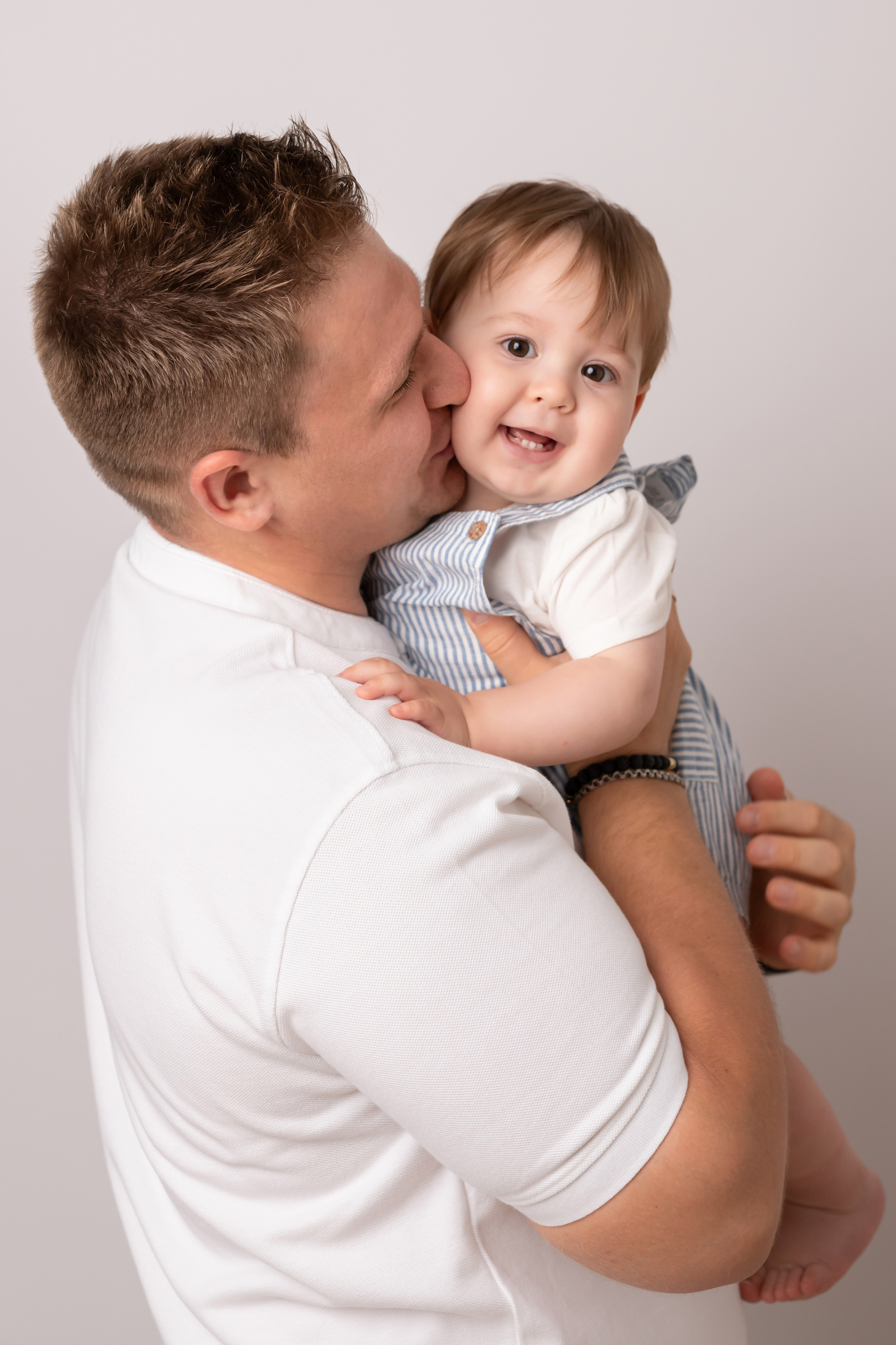 Cake Smash Fotoshooting. Newbornphoto in Duesseldorf