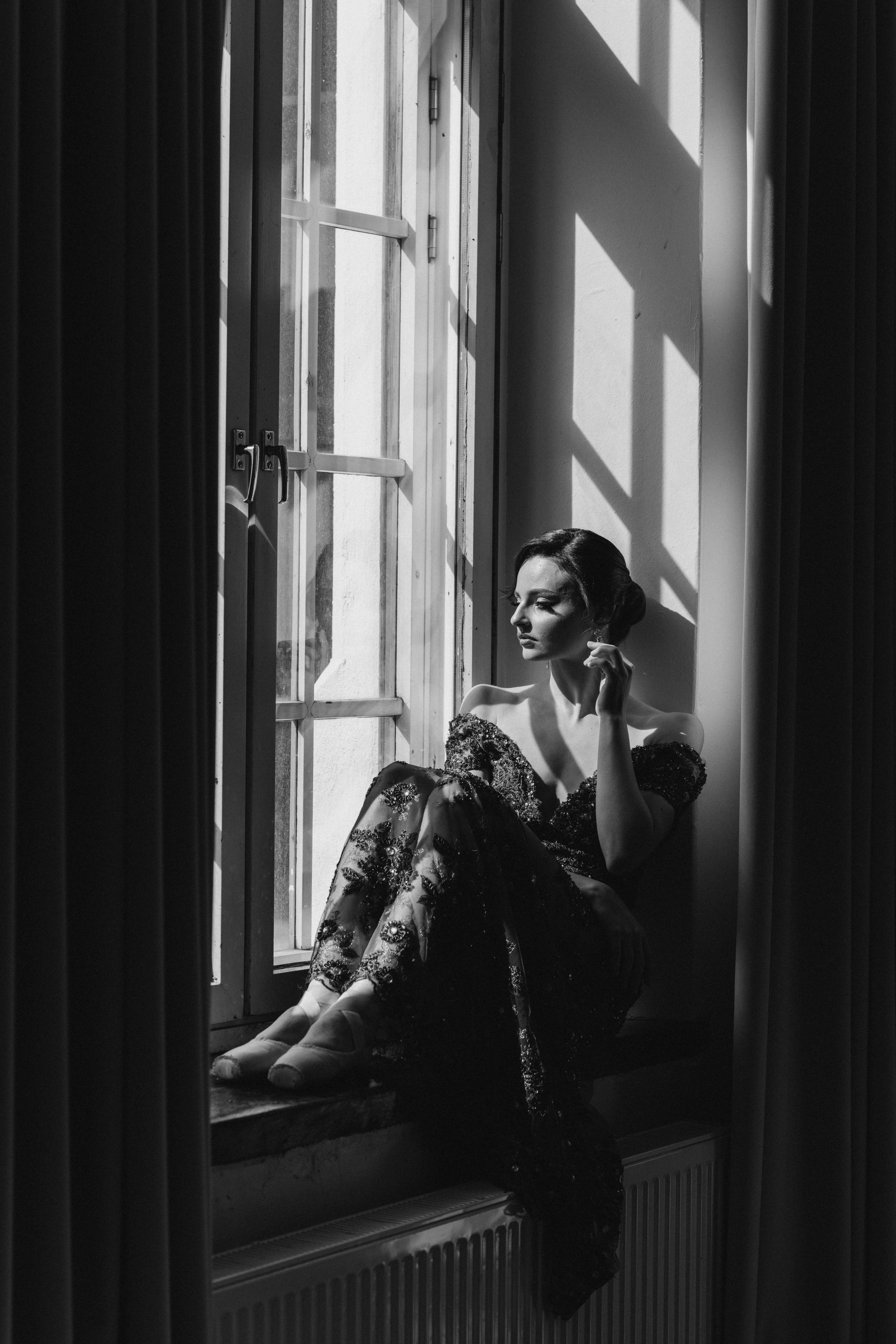 Riikka Couture, Riikka Ikäheimo, Violetta Keller, Portrait, Dancer. Wedding and portrait photographer in Helsinki Vickan O