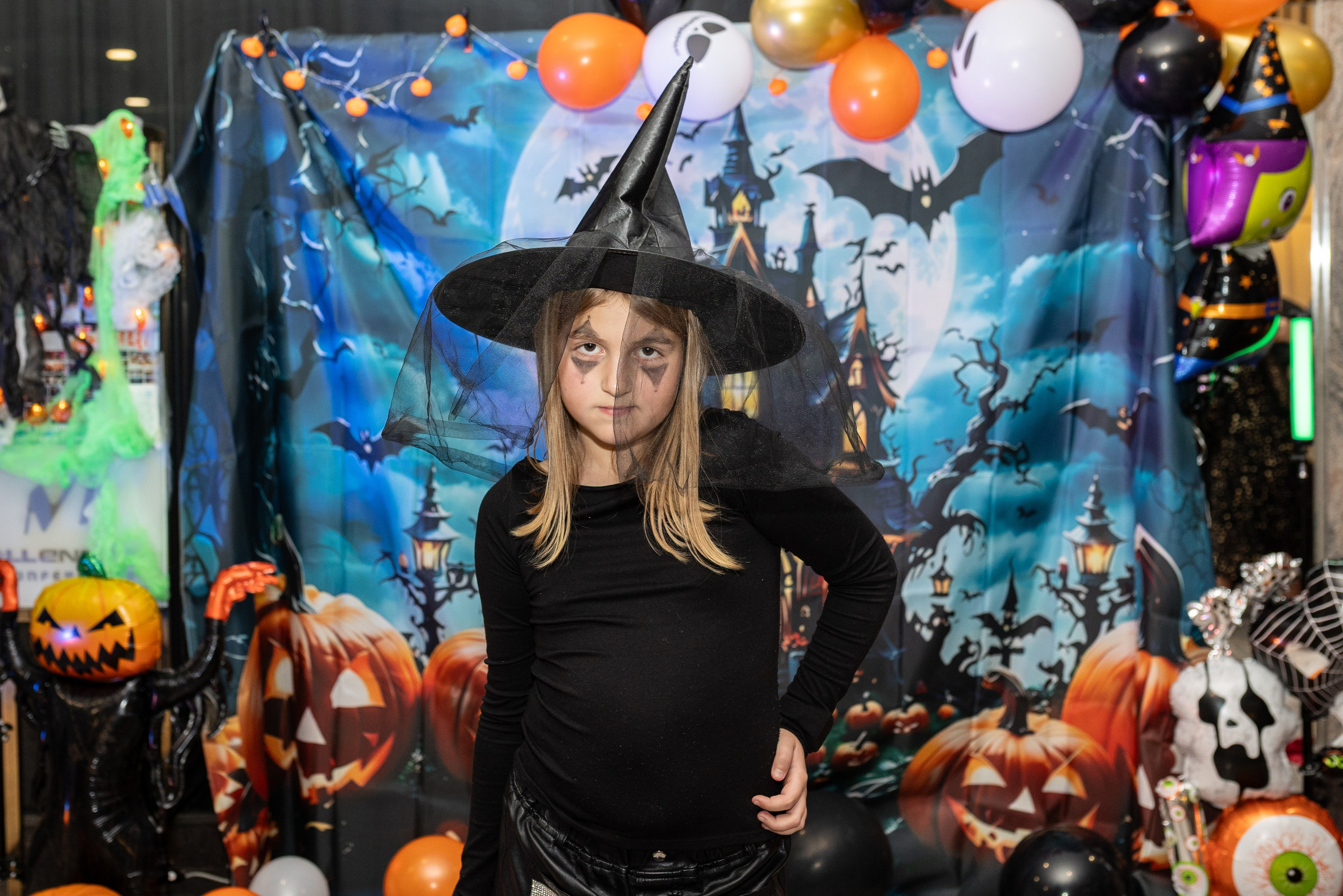 Leo dance studio Helloween 2025. Семейный и детский фотограф в Варшаве Мила Бобровская