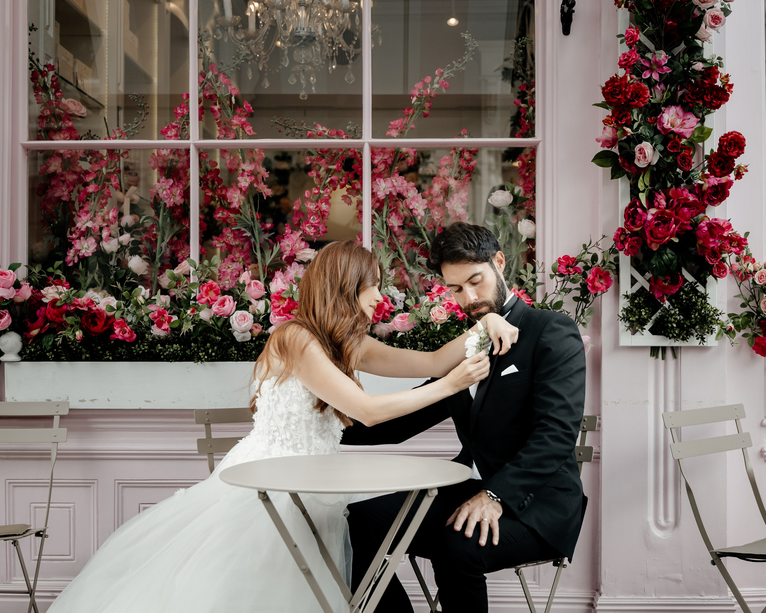 Elegant Wedding London Belgravia Elopement couple. Timeless Wedding & Event Photography — based London, working across Europe